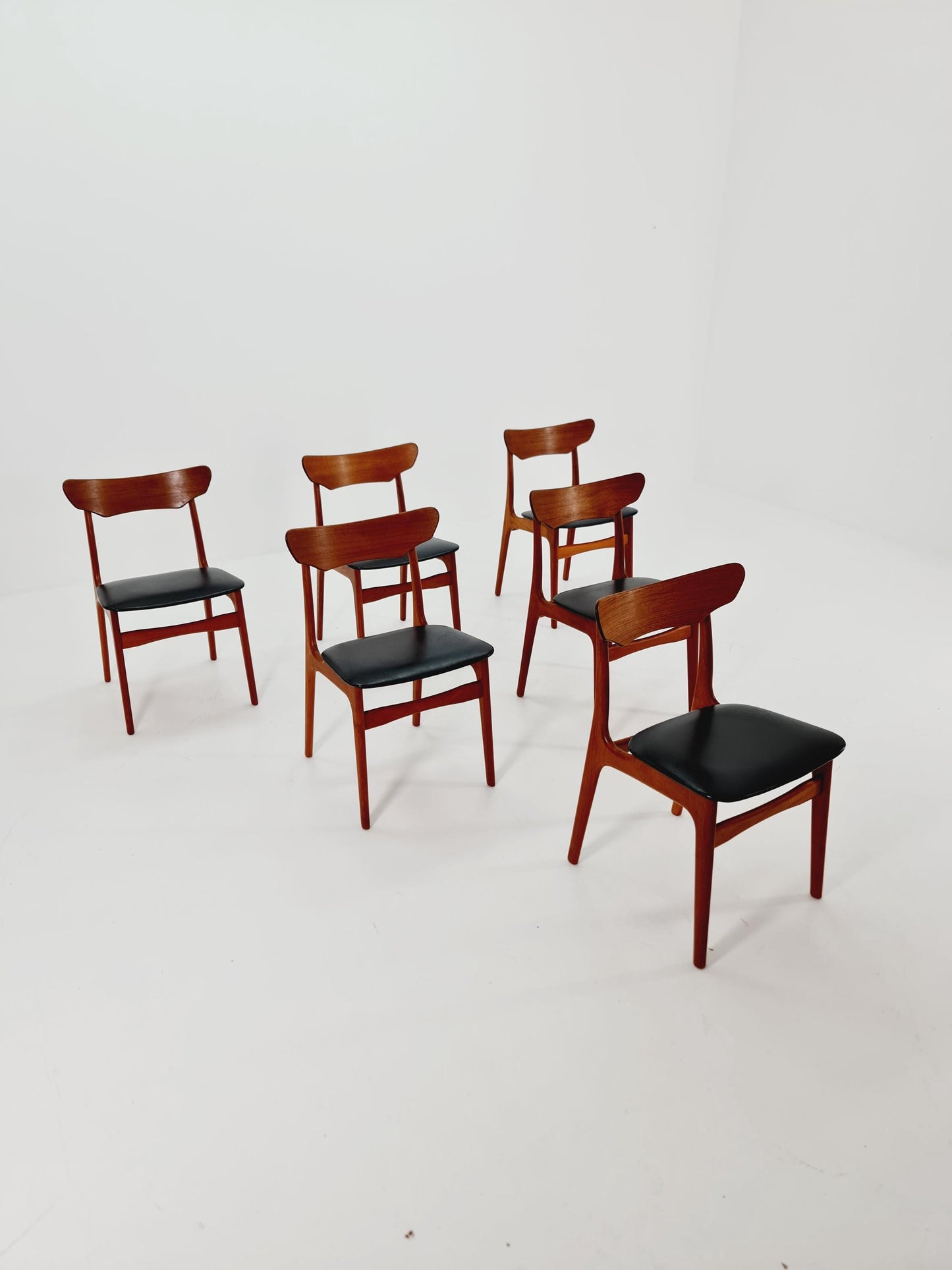 Mid Century Dansih Teak and Leather chair by schiønning & Elgaard ,1960s Set of 6