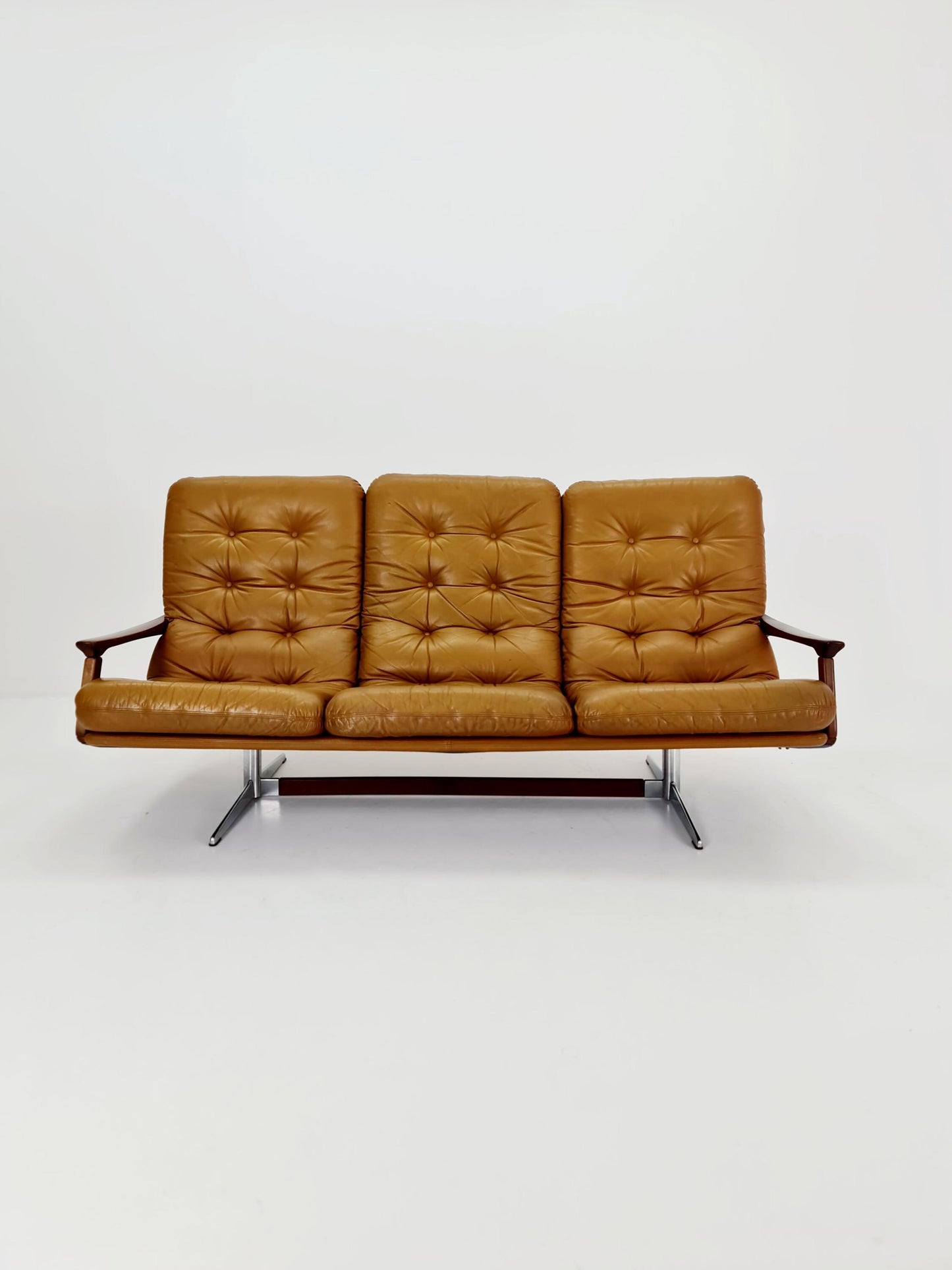 Rare Mid-century Rare German walnut & Leather lounge sofa 3 -Seater ,By Eugen Schmidt for soloform 1960s