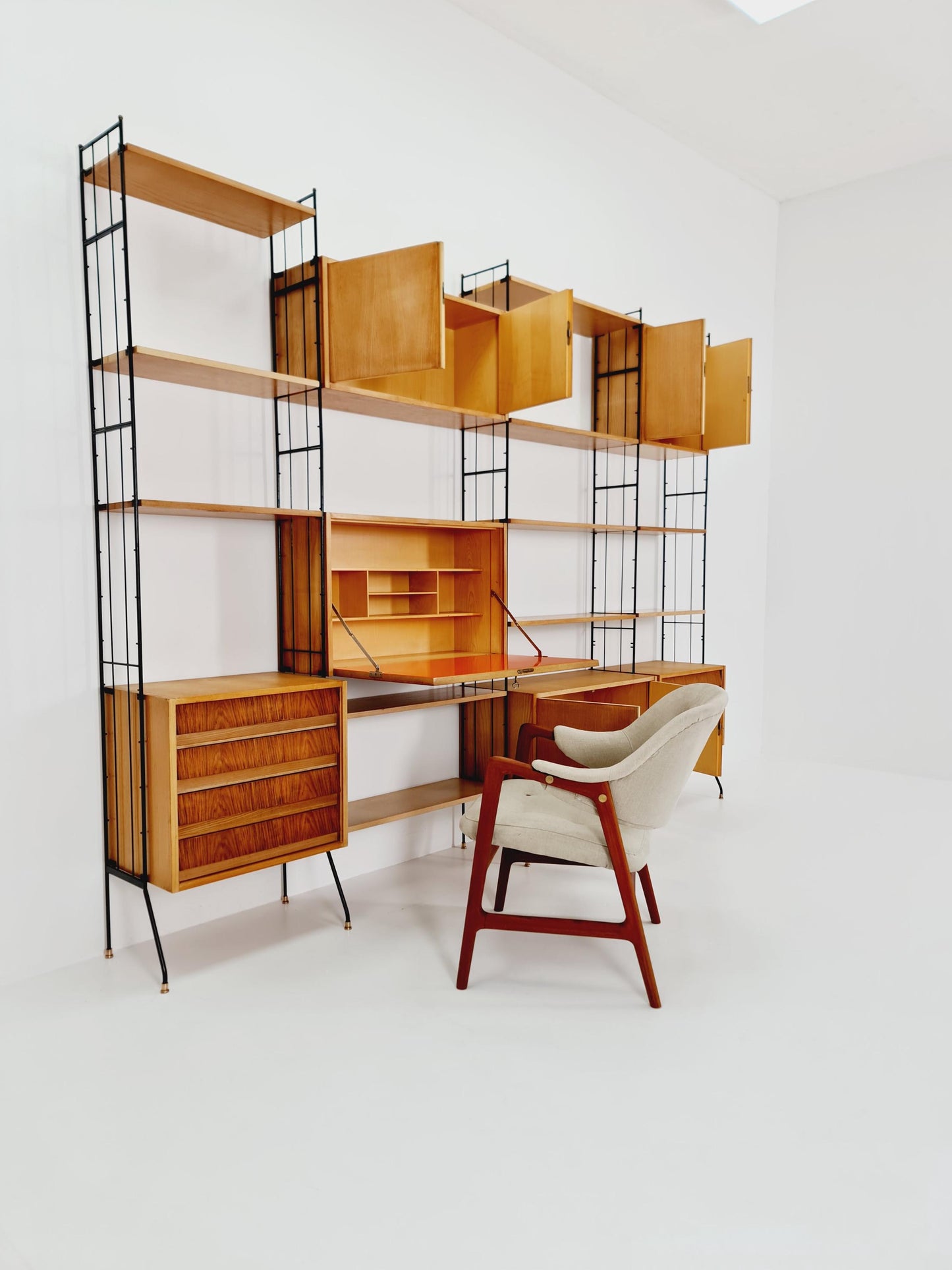 Freestanding string shelf-system unit bookcase ash ,walnut & metal by koch Möbel Germany, 1950s