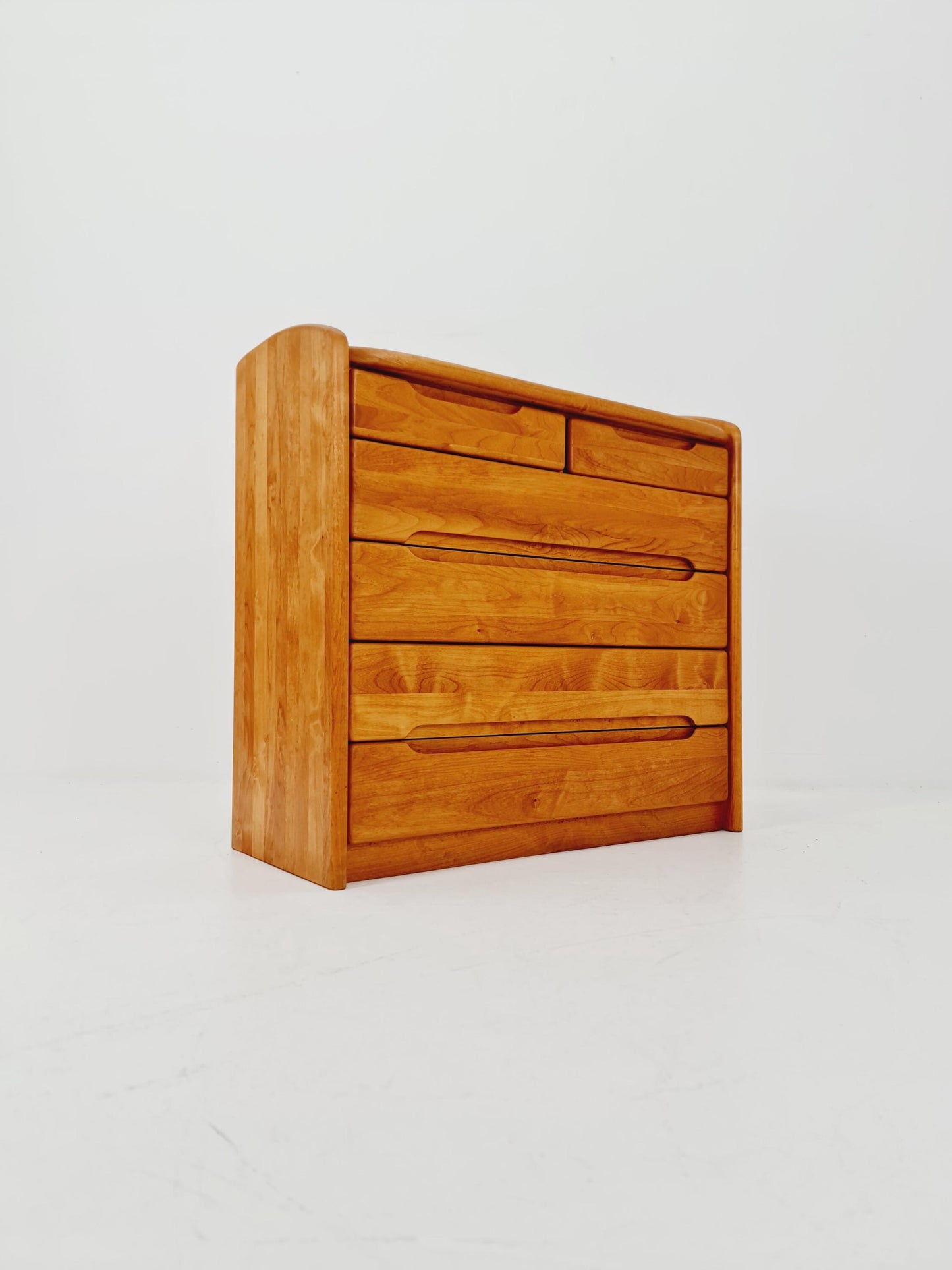 Midcentury danish design chest of drawers Elm Wood 1970s