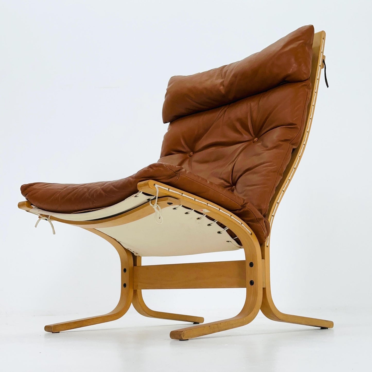 Mid century lounge chair “Siesta” by Ingmar Relling, Westnofa Furniture, Norway. 1960s