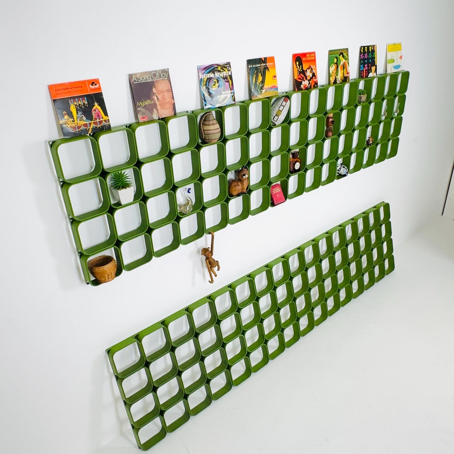 Set of 8 space age green square Plastic Wall or Ceiling Panels system Switzerland 1970s
