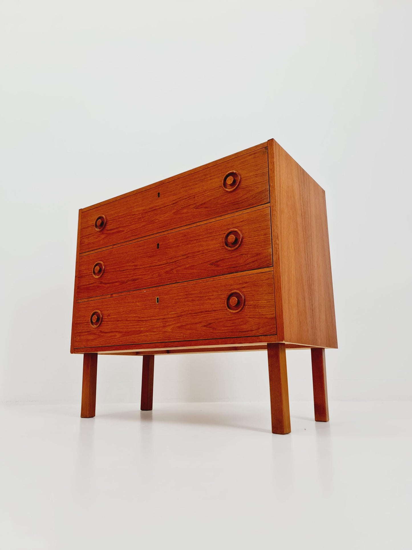 Midcentury danish design chest of drawers / drawer dresser /3 drawers cabinet, 1960s