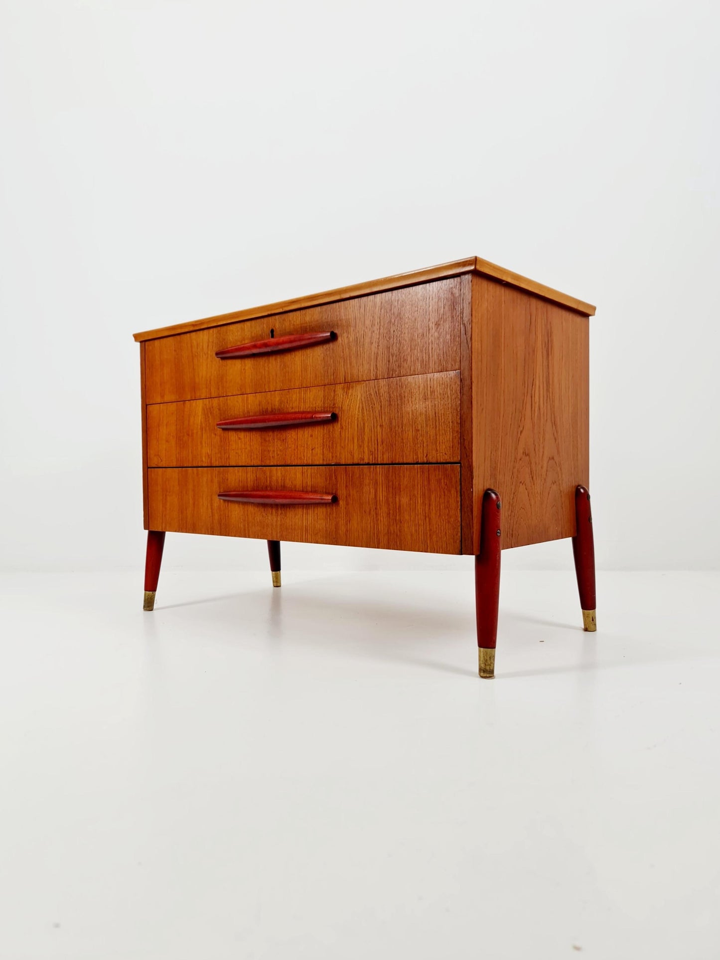 Midcentury Swedish design chest of drawers / drawer dresser /3 drawers cabinet, 1960s