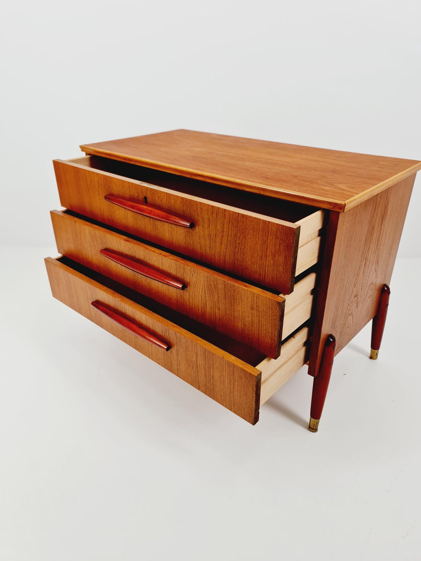Midcentury Swedish design chest of drawers / drawer dresser /3 drawers cabinet, 1960s