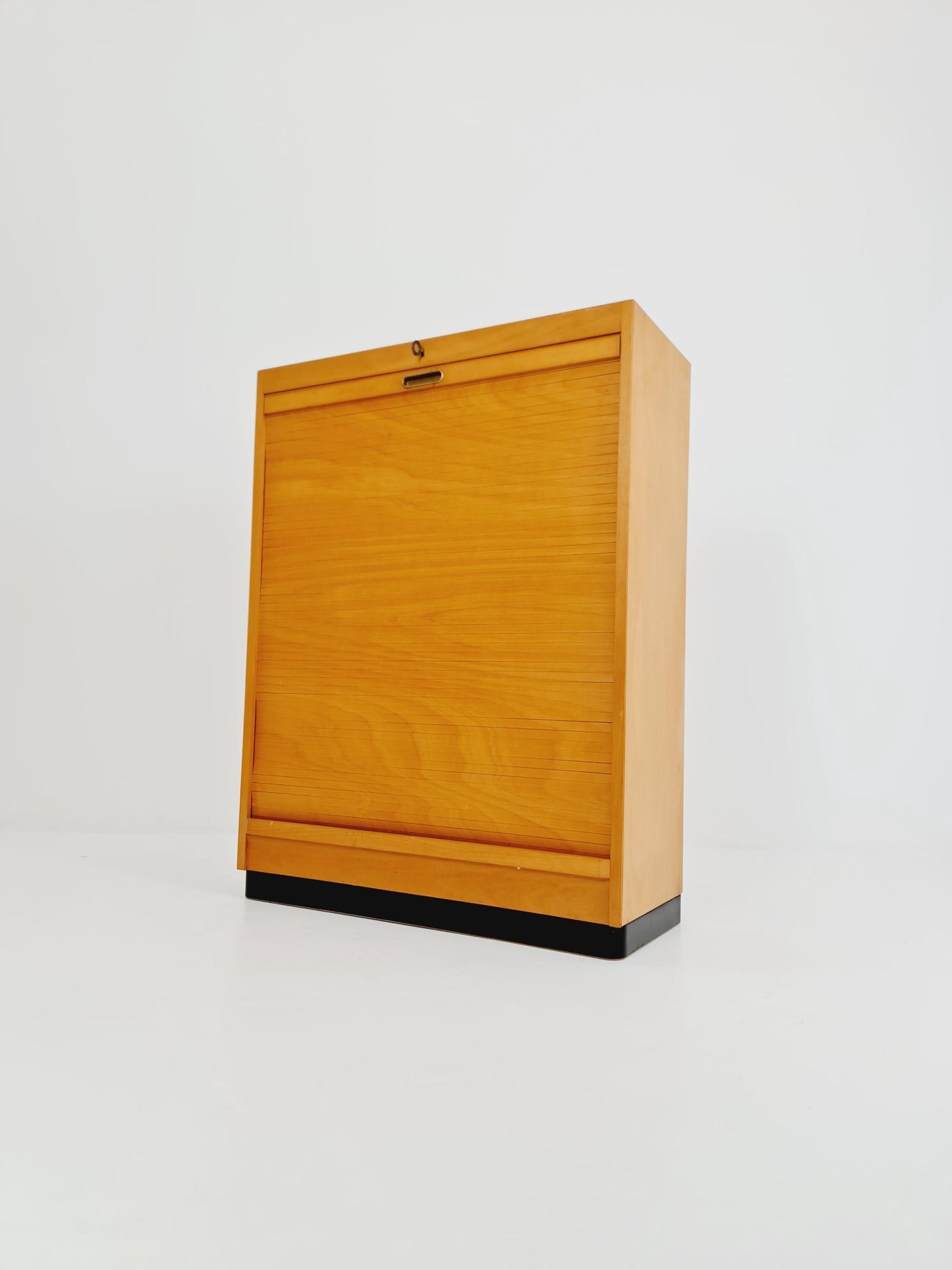 Bauhaus German roll document cabinet Wood by Koncord Möbel , 1930s