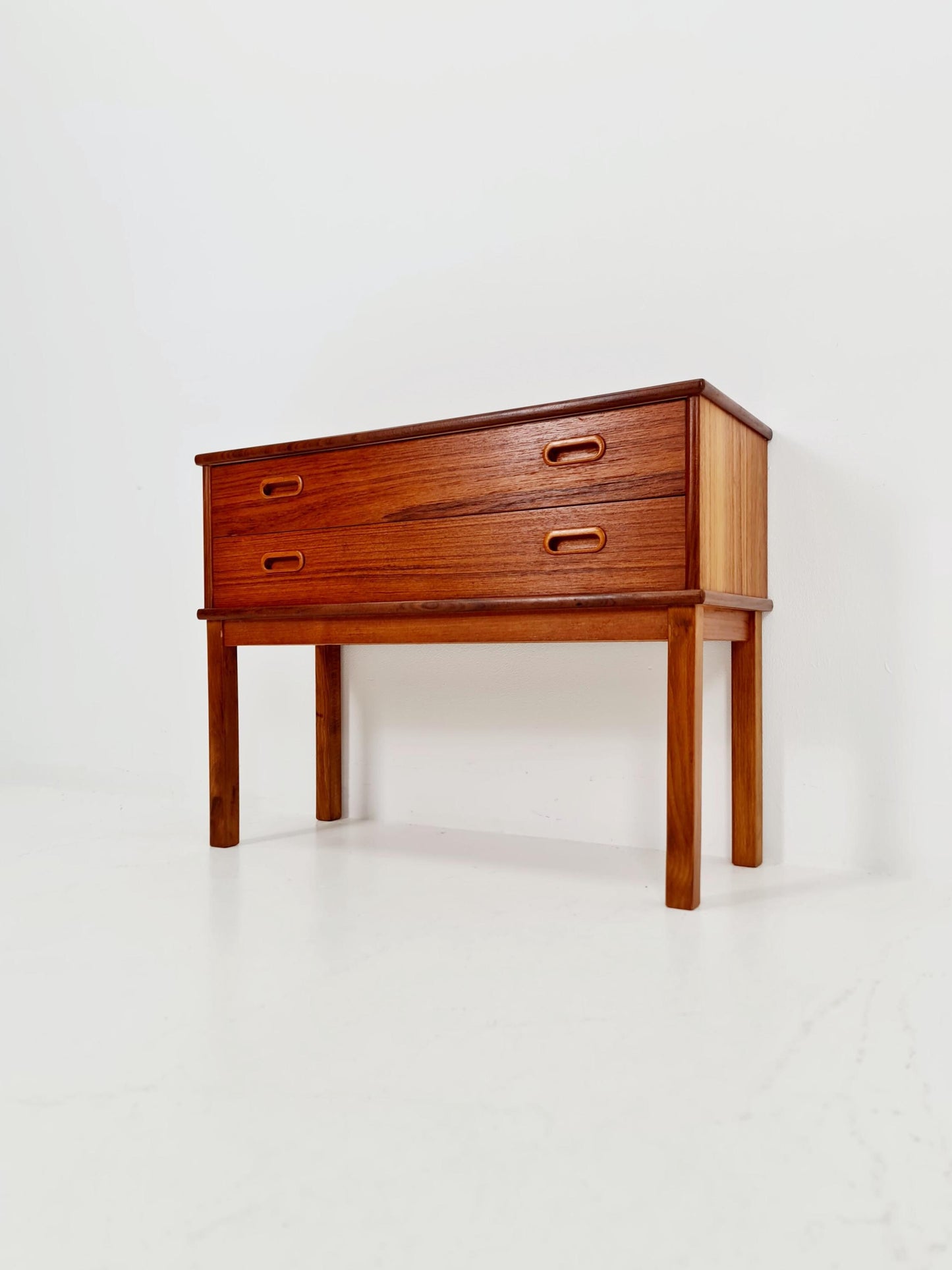 Midcentury danish design chest of drawers / drawer dresser /2 drawers cabinet, 1960s