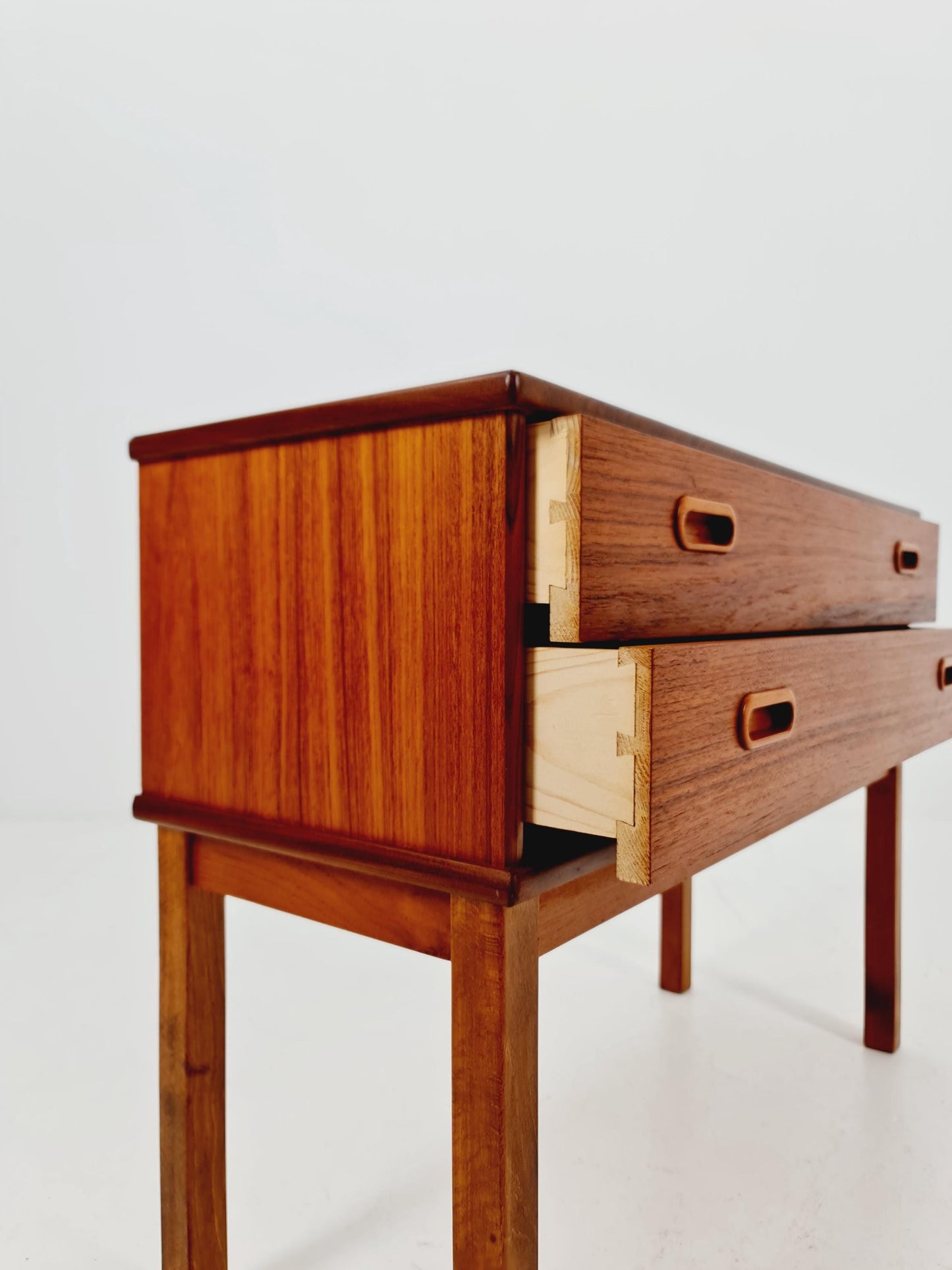 Midcentury danish design chest of drawers / drawer dresser /2 drawers cabinet, 1960s