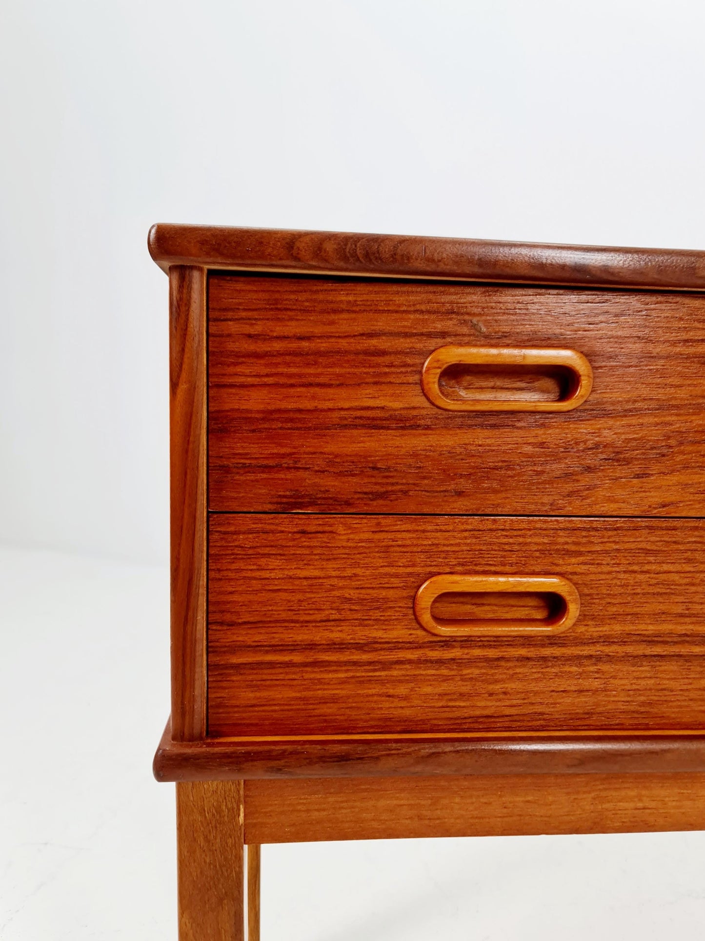 Midcentury danish design chest of drawers / drawer dresser /2 drawers cabinet, 1960s
