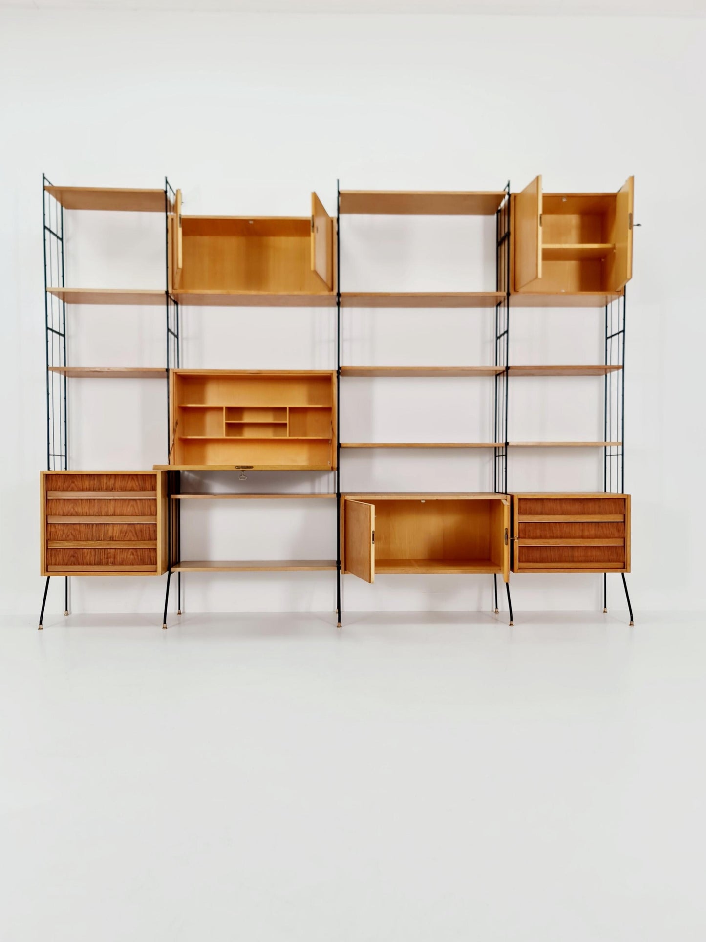 Freestanding string shelf-system unit bookcase ash ,walnut & metal by koch Möbel Germany, 1950s