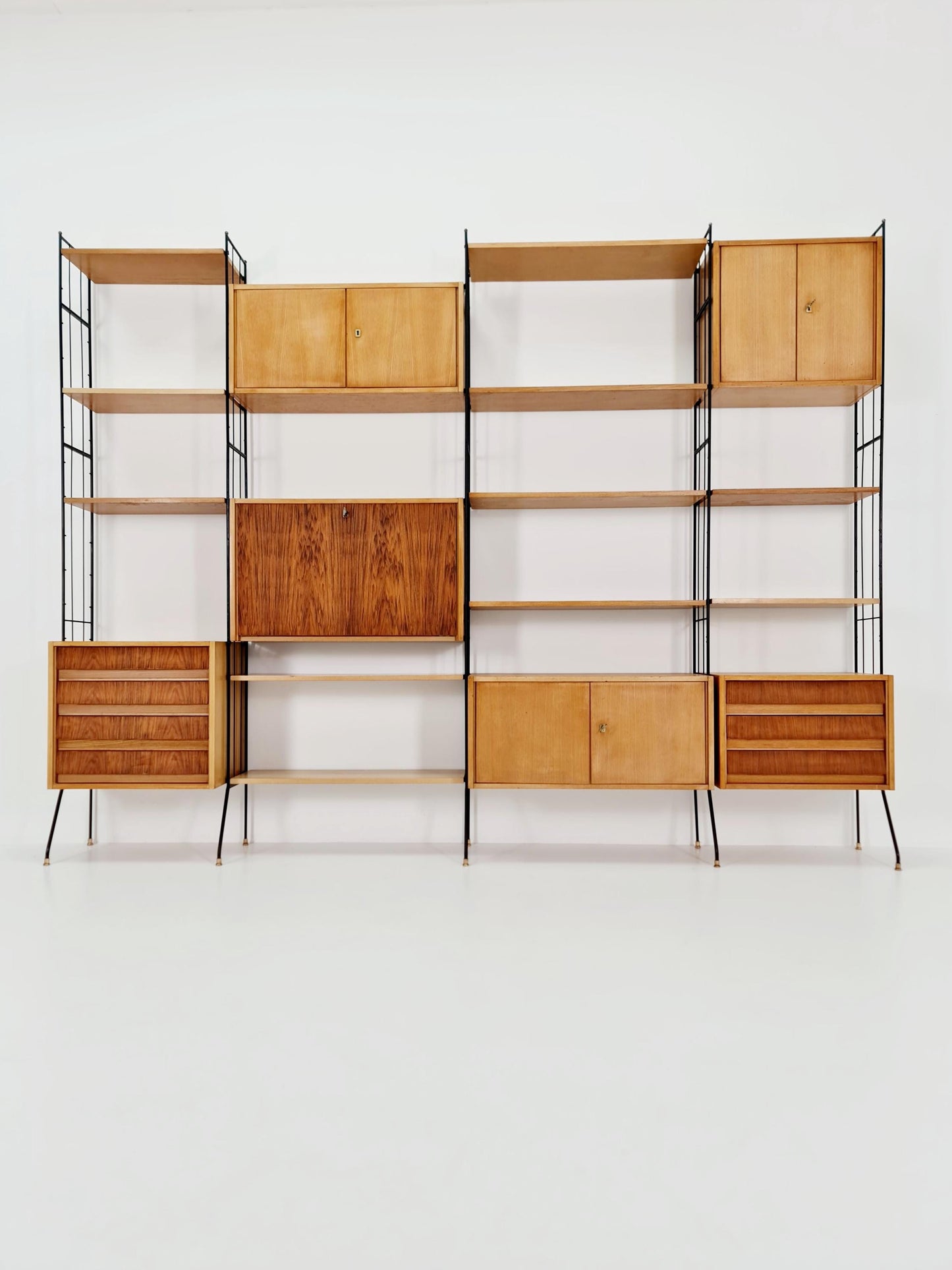 Freestanding string shelf-system unit bookcase ash ,walnut & metal by koch Möbel Germany, 1950s