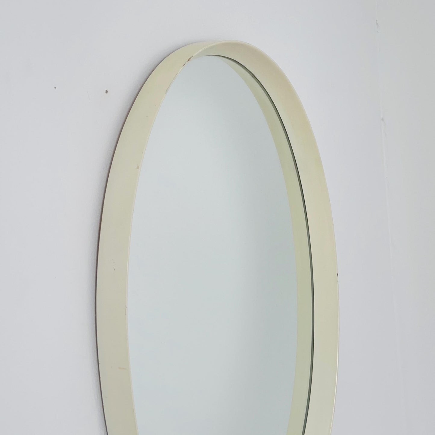 Space Age Mid-Century Oval Wall Mirror, 1970s Italy