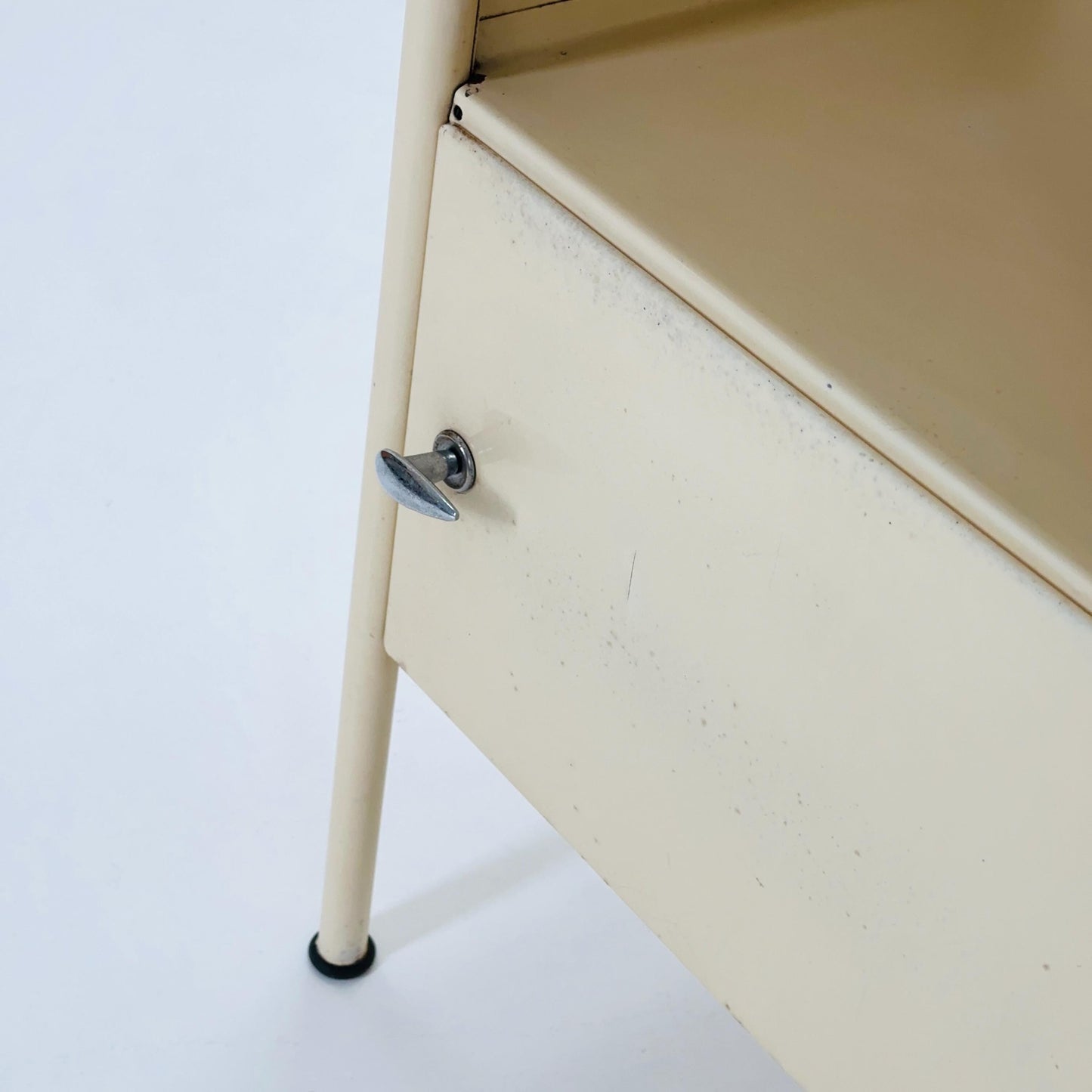 Mid century Bauhaus metal nightstand by Stiegelmeyer in white 1940s Germany