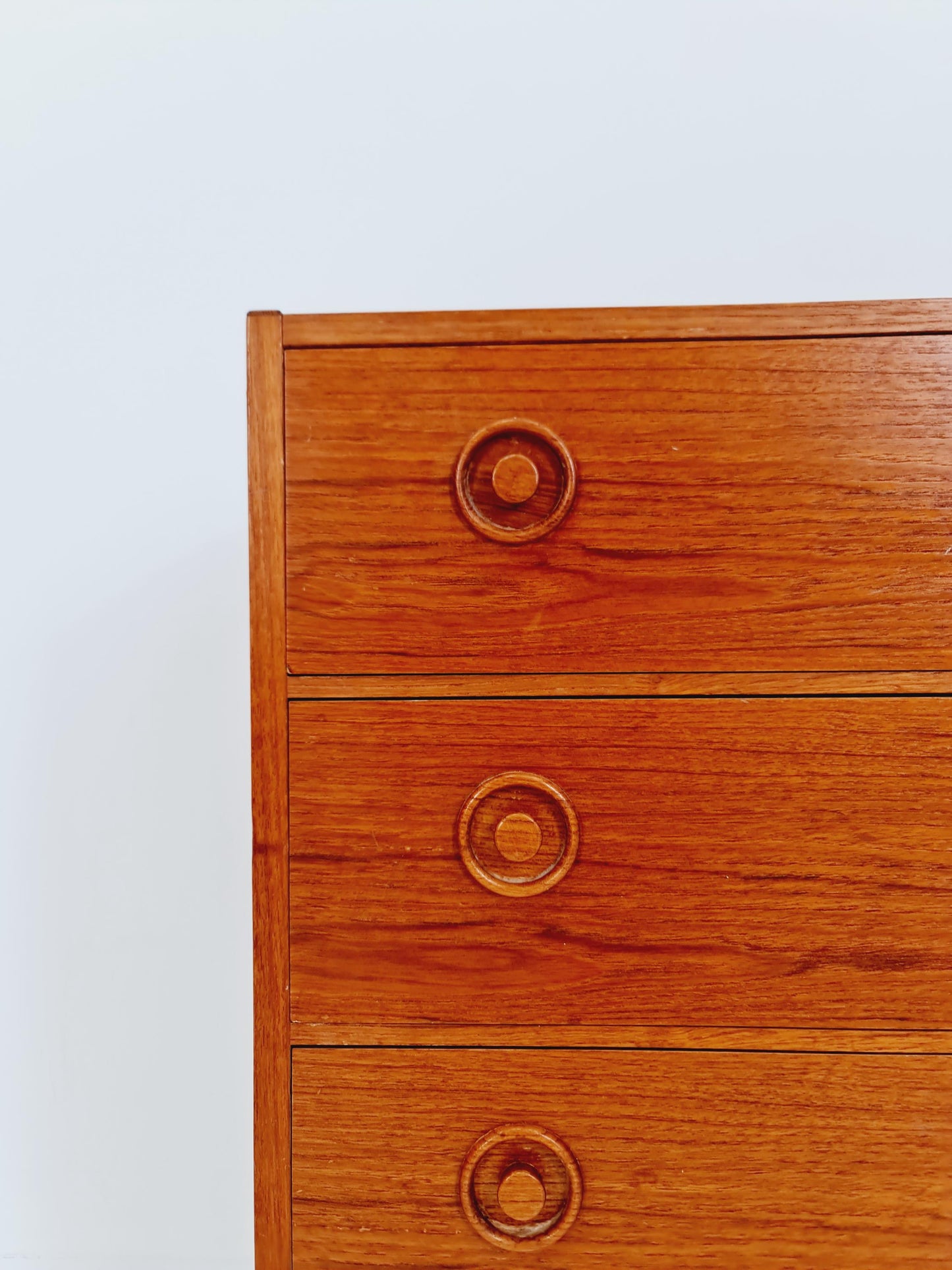 Midcentury danish design chest of drawers / drawer dresser /3 drawers cabinet, 1960s