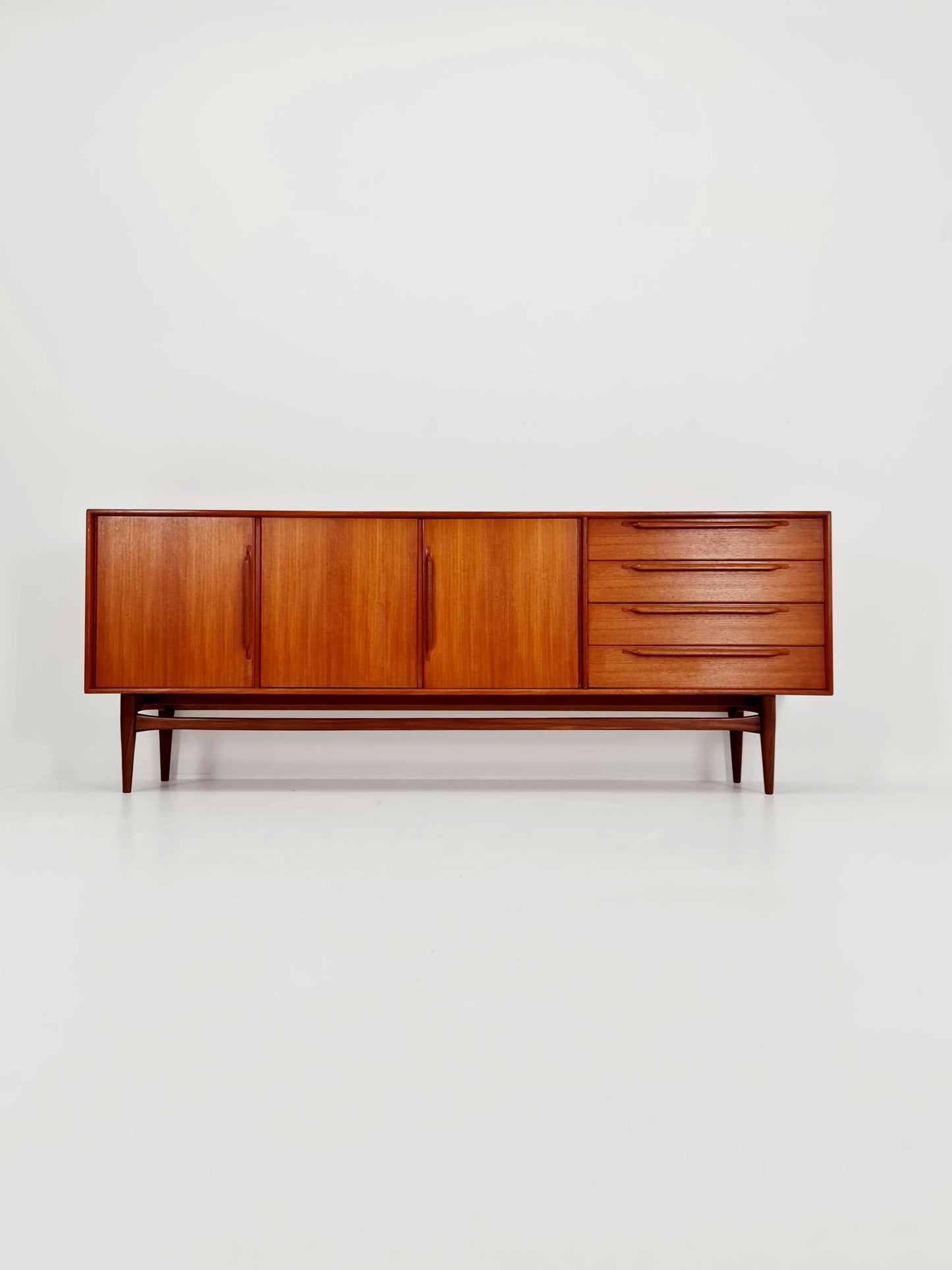 Mid-Century German vintage Sideboard by Heinrich Riestenpatt model RT 200 TYP , 1960s