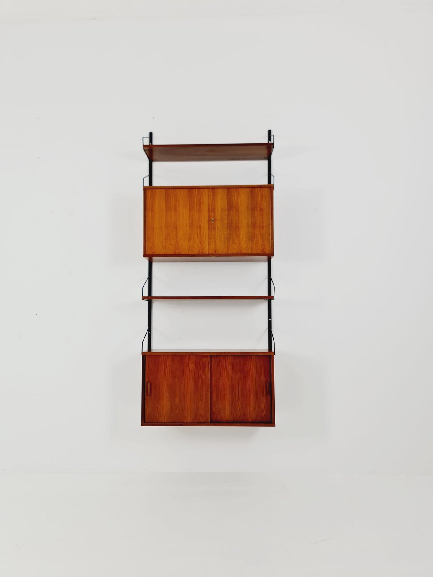String shelf-system, bookcase with 2 cabinet Walnut Germany, 1950s