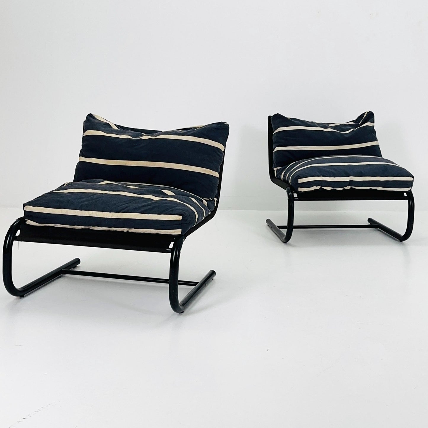 1 of 2 Space Age Stuns Lounge Chairs by Jan Dranger - Johan Huldt for Innovator, Sweden, 1970s