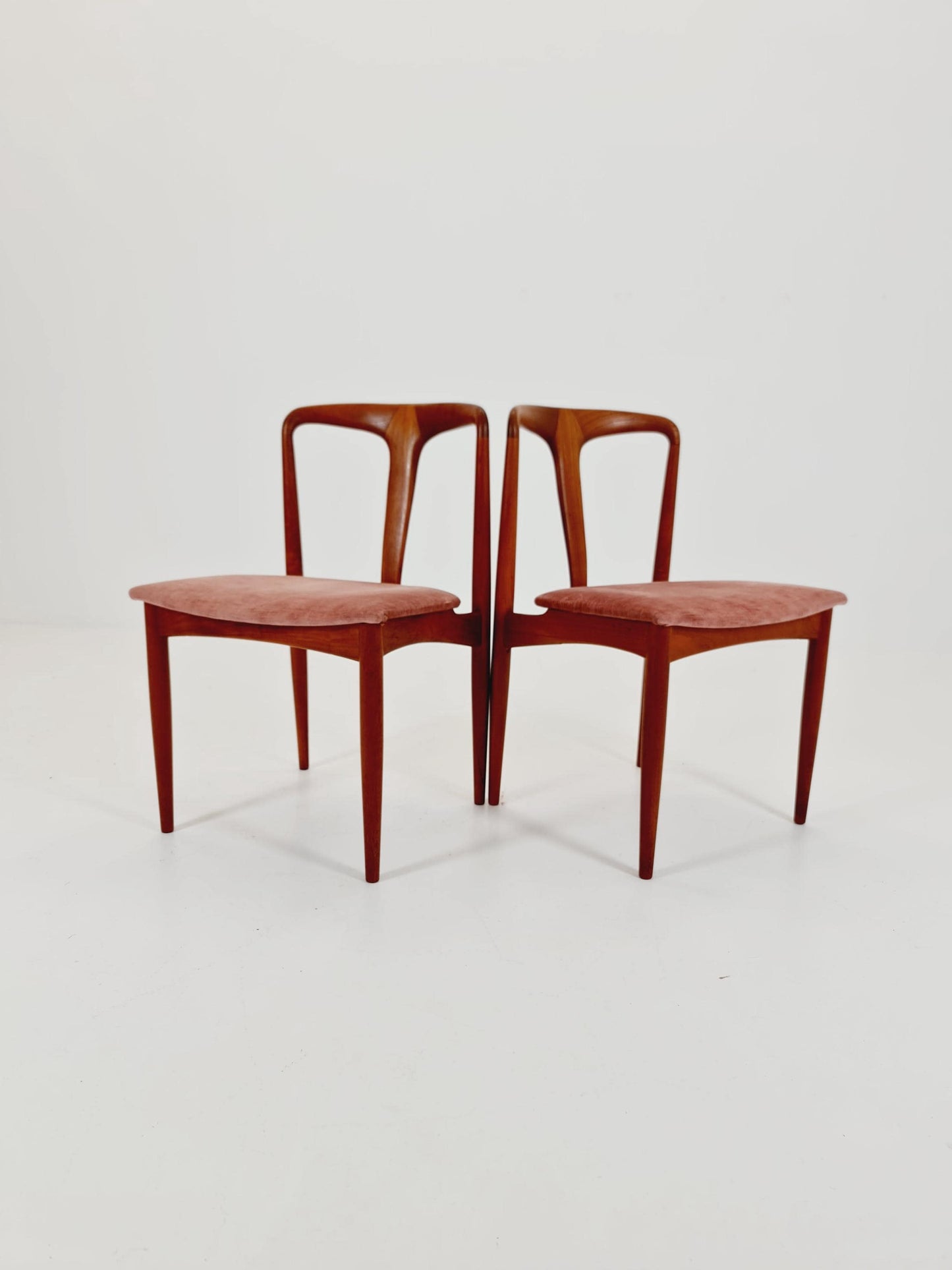 Vintage Danish teak dining chair by johannes Andersen for Uldum Mobelfabrik , 1960s set of 2,