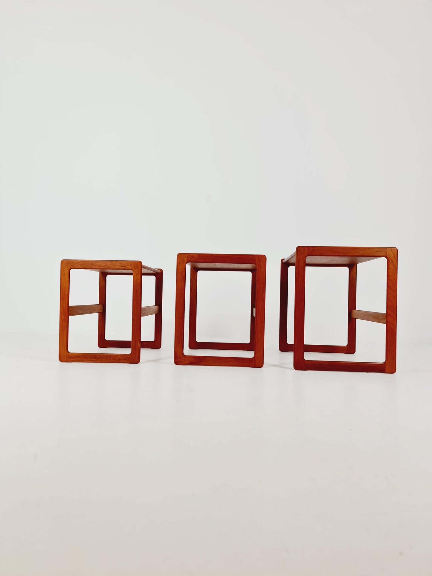 Midcentury Danish teak Nesting Tables by Arne Hovmand Olsen for Mogens Kold Möber , 3 Set 1960s