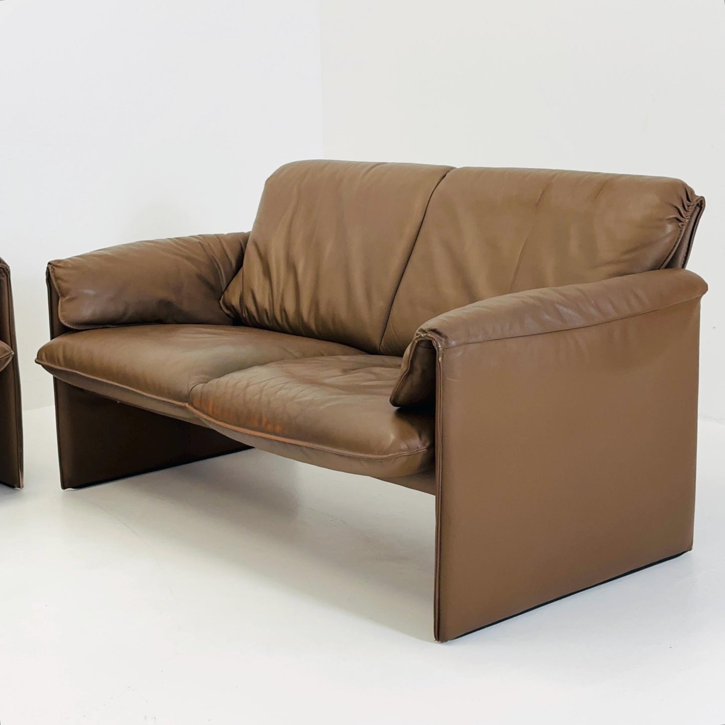 Mid Century Modern Bora 3- sofa set in Cappuccino Leather by Alex Enthoven, for Leolux 1980s Netherlands