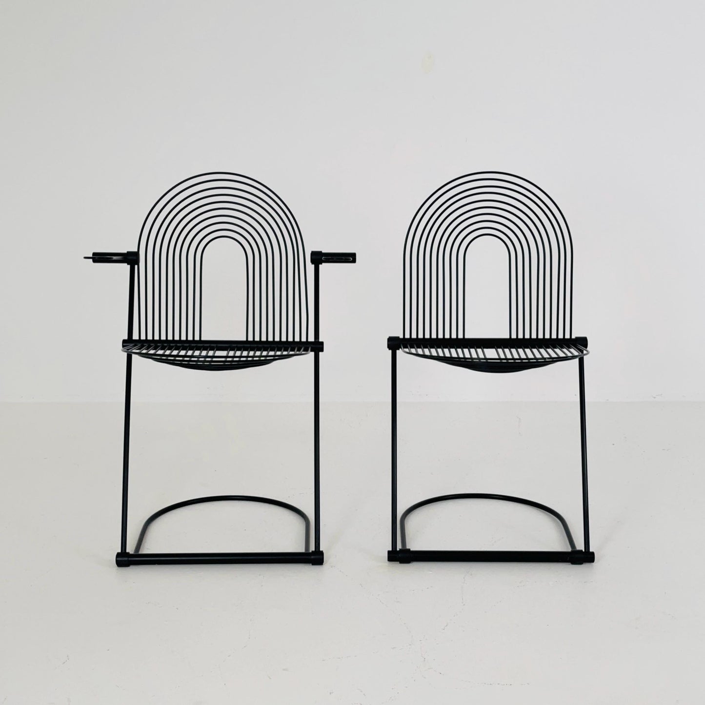 1 of 2 Mid century Postmodern Cantilever Swing Chairs by Herbert & Jutta Ohl for Lübke, Germamy 1980s