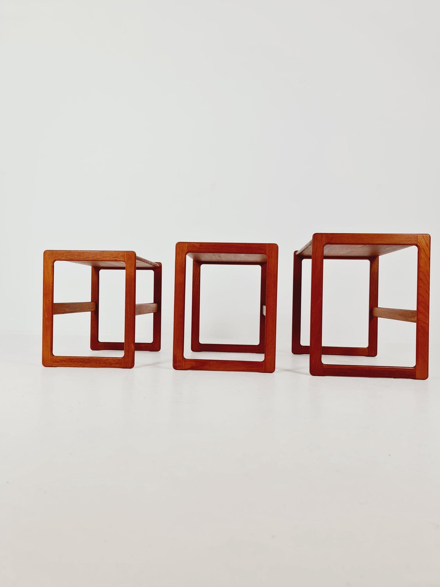 Midcentury Danish teak Nesting Tables by Arne Hovmand Olsen for Mogens Kold Möber , 3 Set 1960s