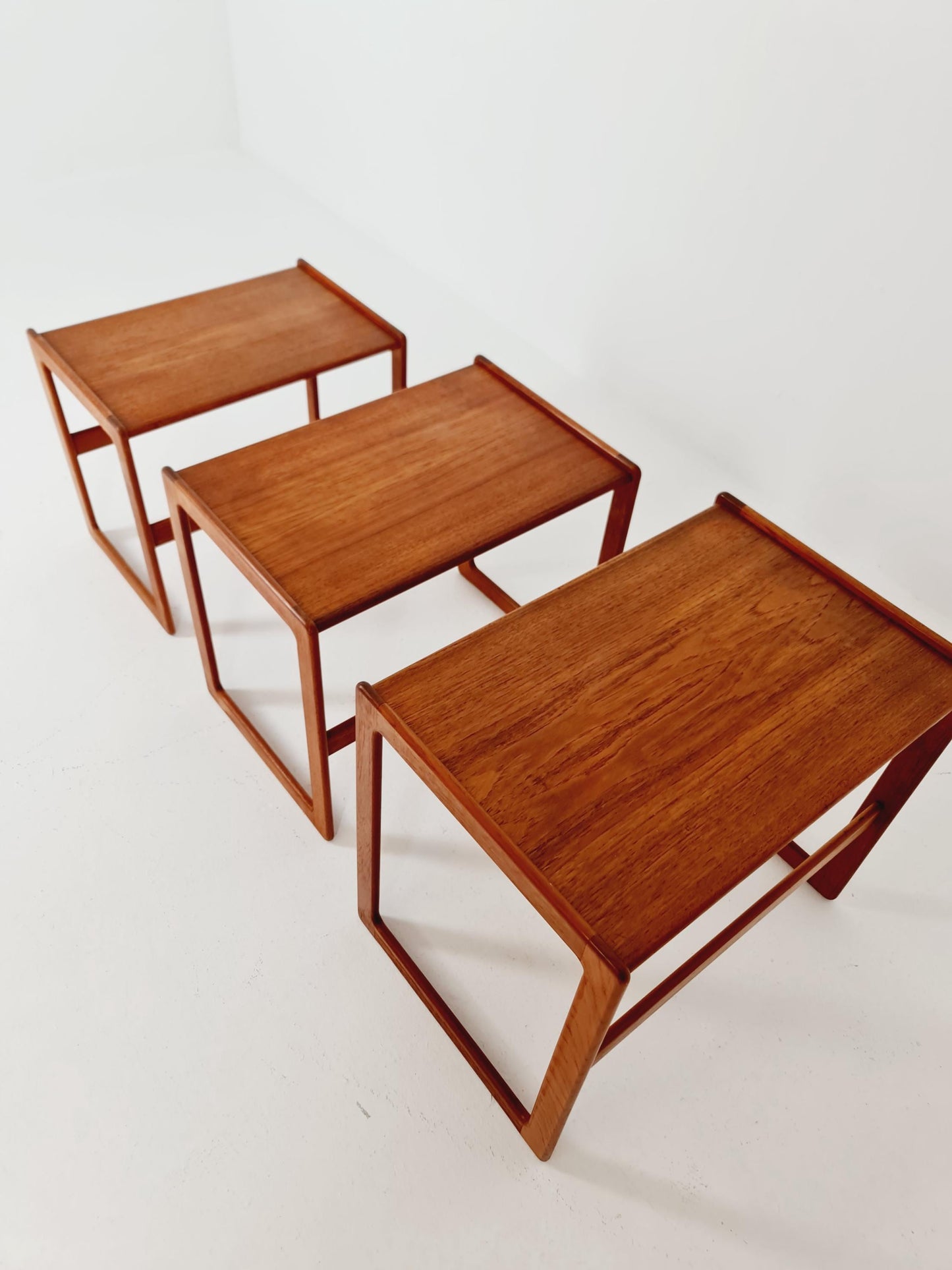 Midcentury Danish teak Nesting Tables by Arne Hovmand Olsen for Mogens Kold Möber , 3 Set 1960s