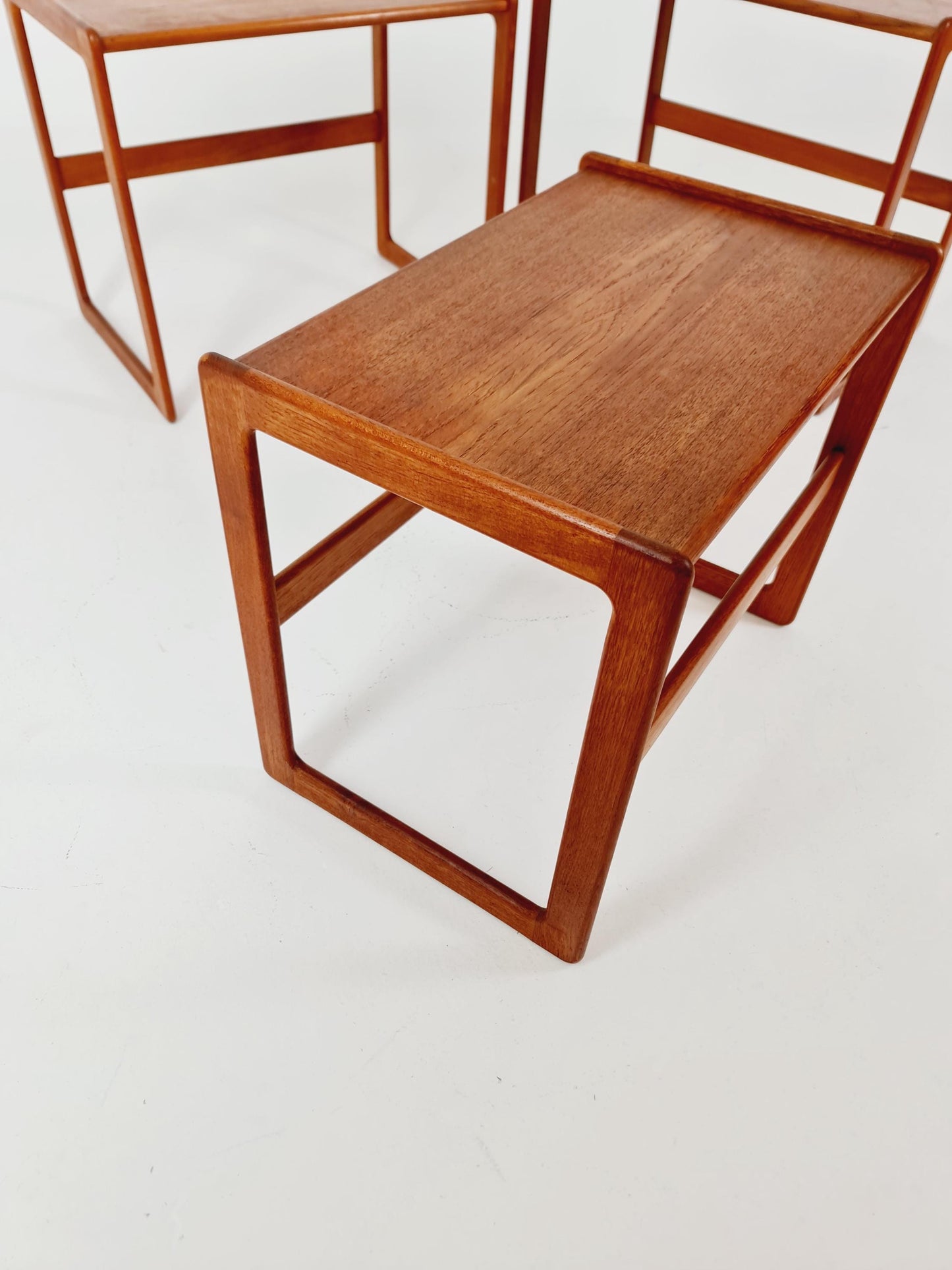 Midcentury Danish teak Nesting Tables by Arne Hovmand Olsen for Mogens Kold Möber , 3 Set 1960s