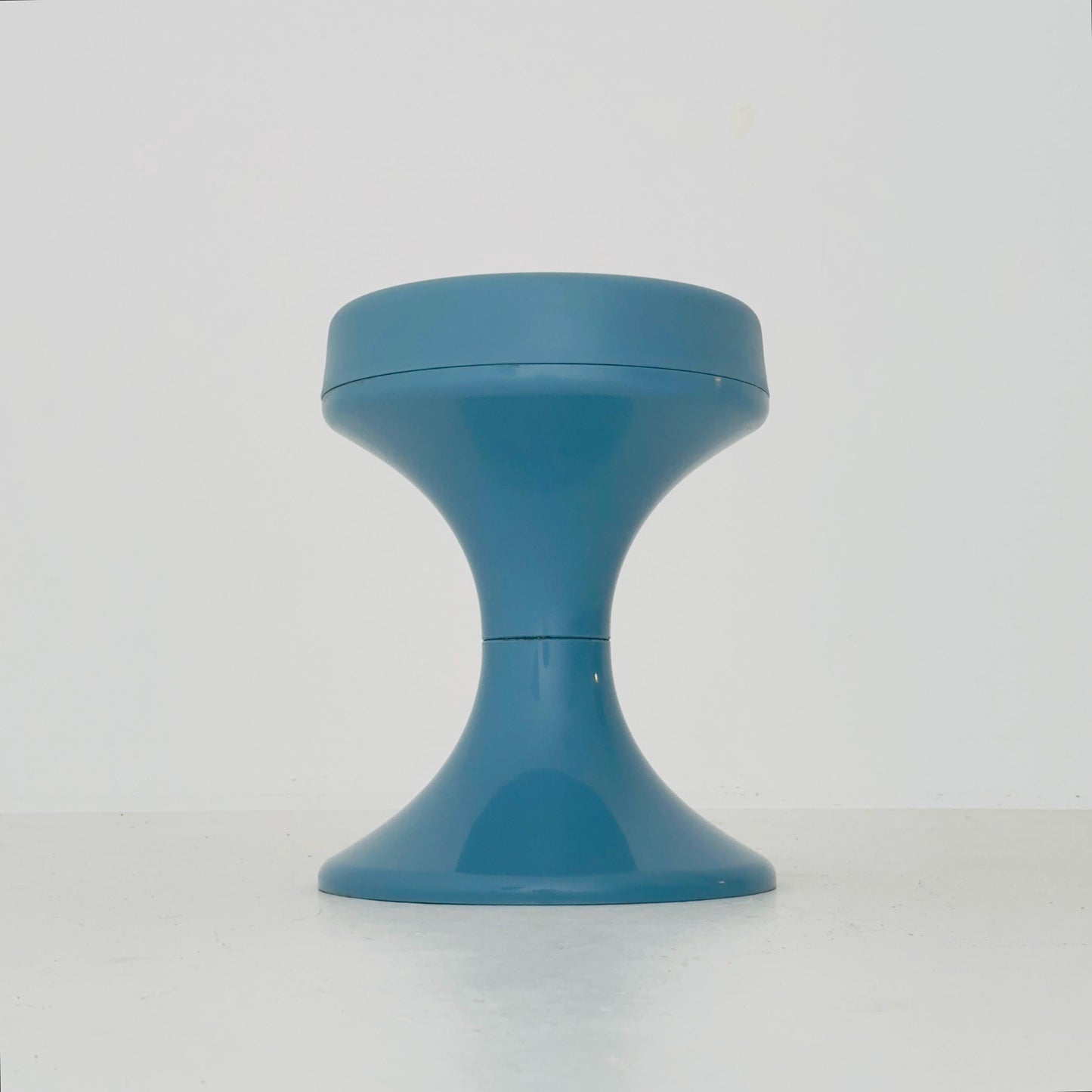 Space age blue stool by Isoklepa - space age blue stool - Tulip Stool - Vintage Plastic Stool - Germany, 1970s