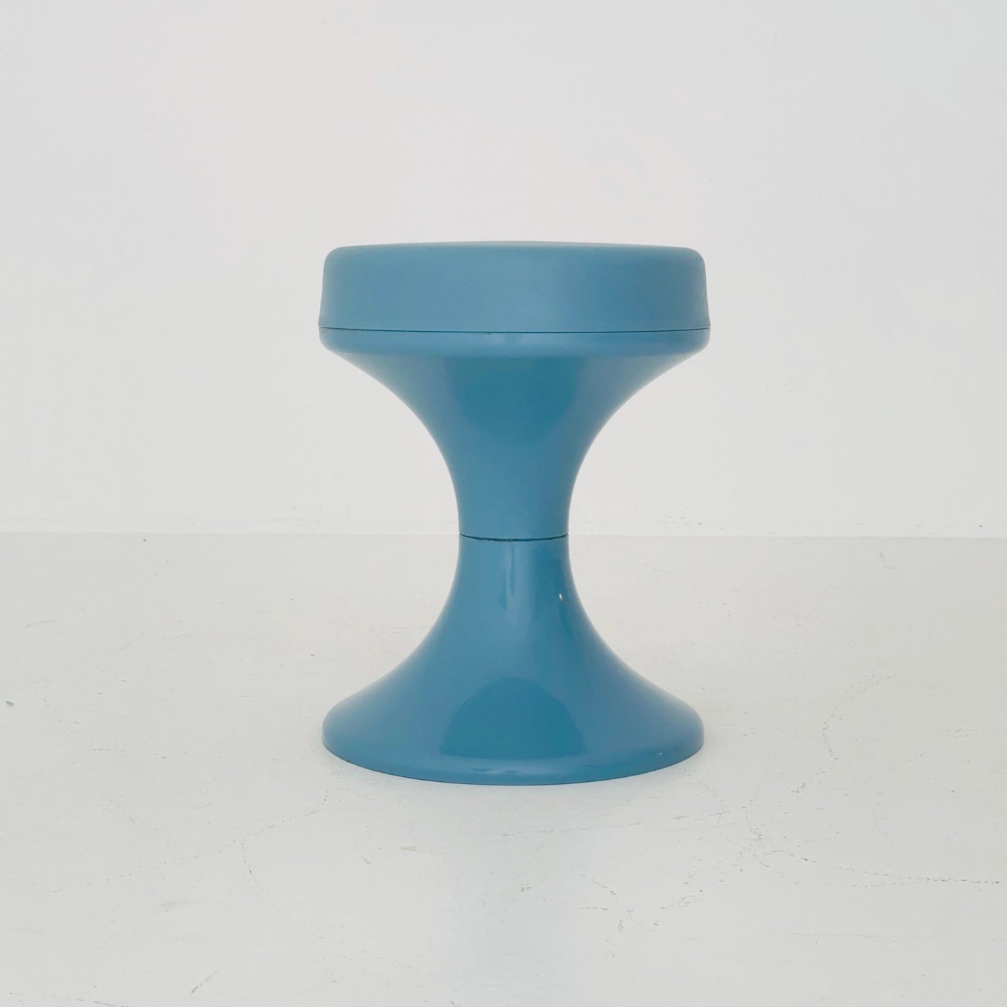 Space age blue stool by Isoklepa - space age blue stool - Tulip Stool - Vintage Plastic Stool - Germany, 1970s