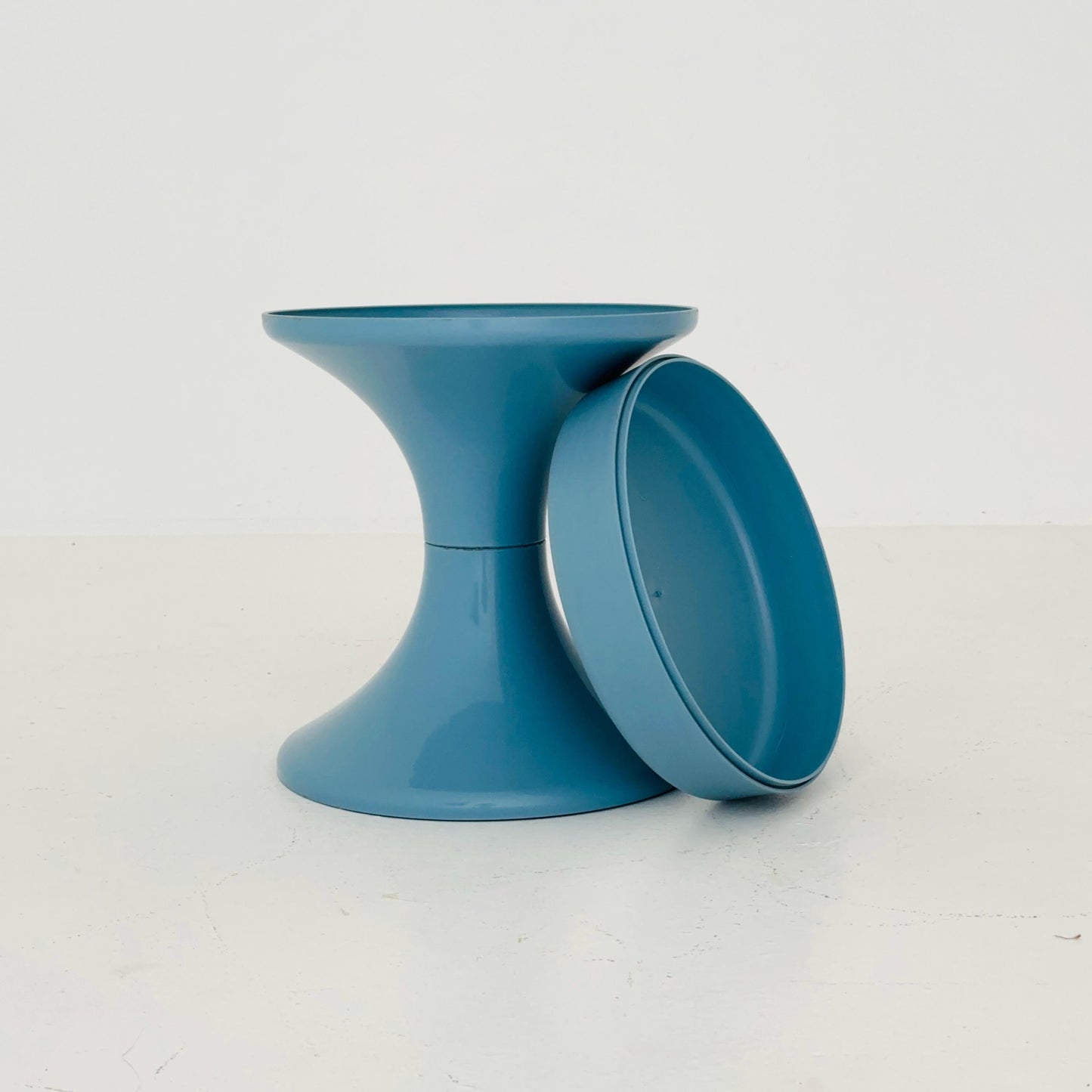 Space age blue stool by Isoklepa - space age blue stool - Tulip Stool - Vintage Plastic Stool - Germany, 1970s