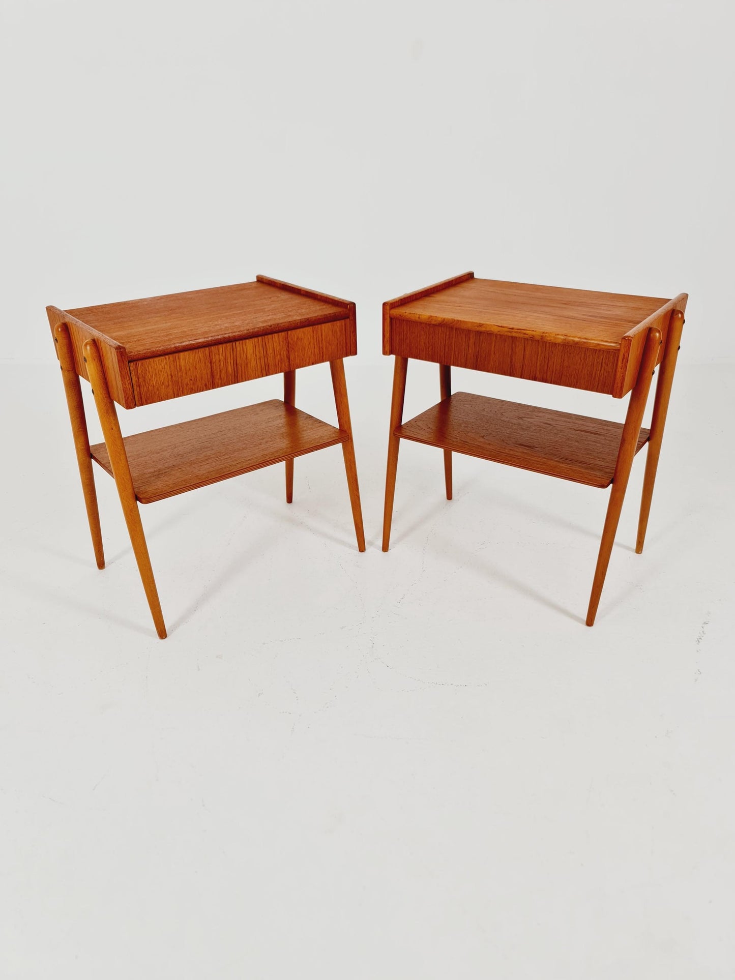 Pair of Swedish Midcentury Teak Vintage Side table/ Bedside table/ Night stand by Carlström & Co, 1960s