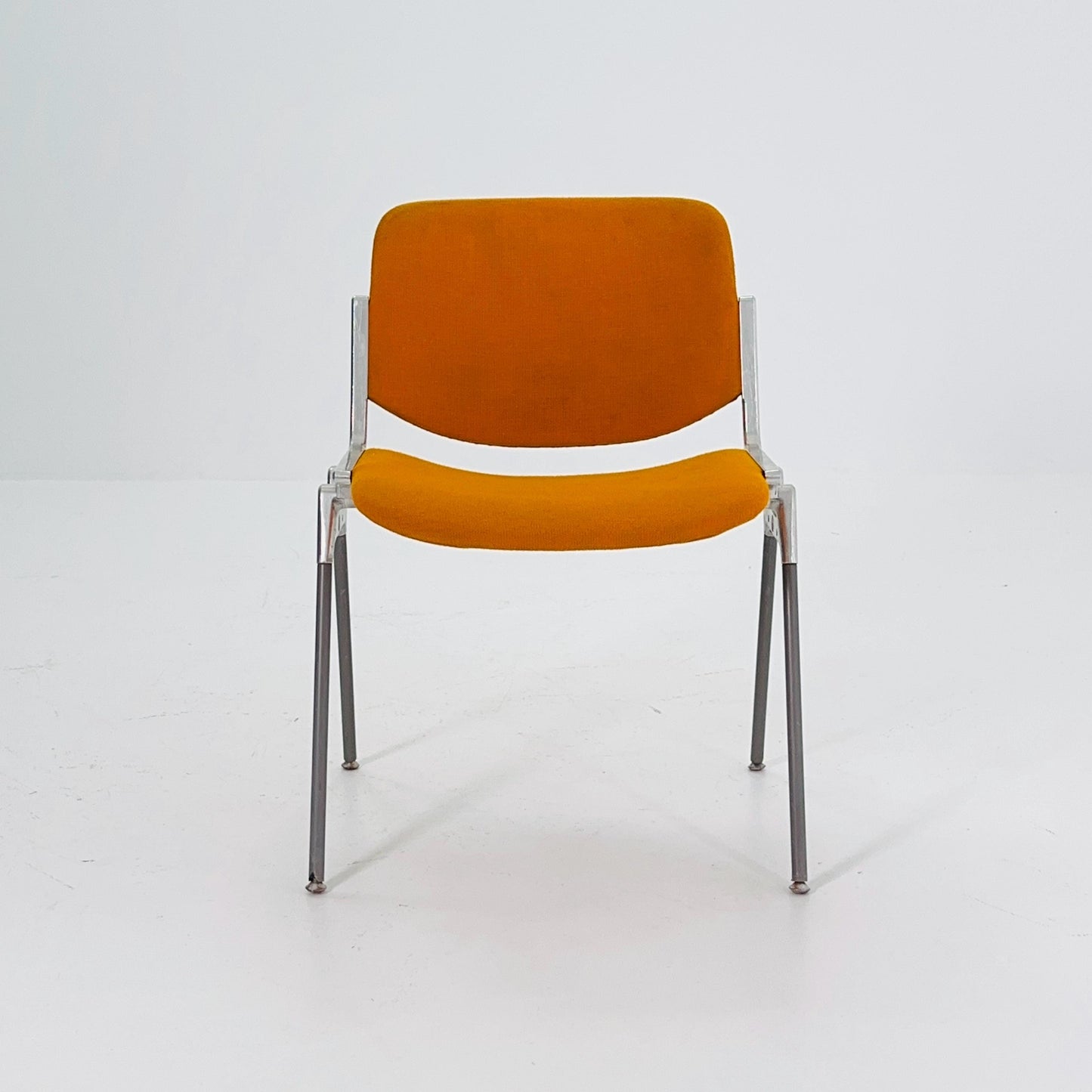 Mid century Stacking Orange fabric chair by Giancarlo Piretti for Anomima Castelli ,Italy 1960s