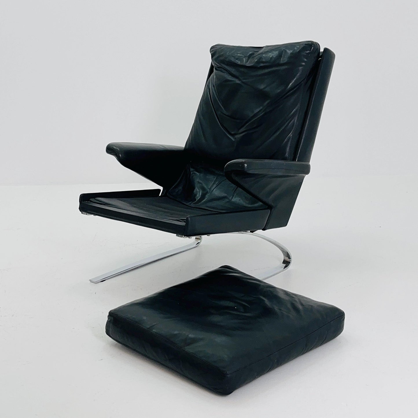 Mid Century Black Swing Lounge Chair by Reinhold Adolf for Cor Germany 1960s
