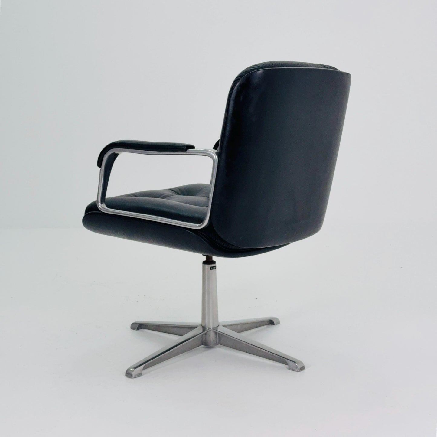 Mid Century Executive Swivel Desk Chair by Osvaldo Borsani for Blaha, 1980s