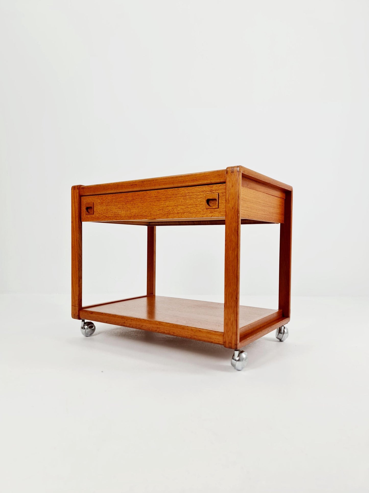 Vintage mid century danish trolley in teak Sideboard / bar cart By Salling Stolefabrik, 1960s