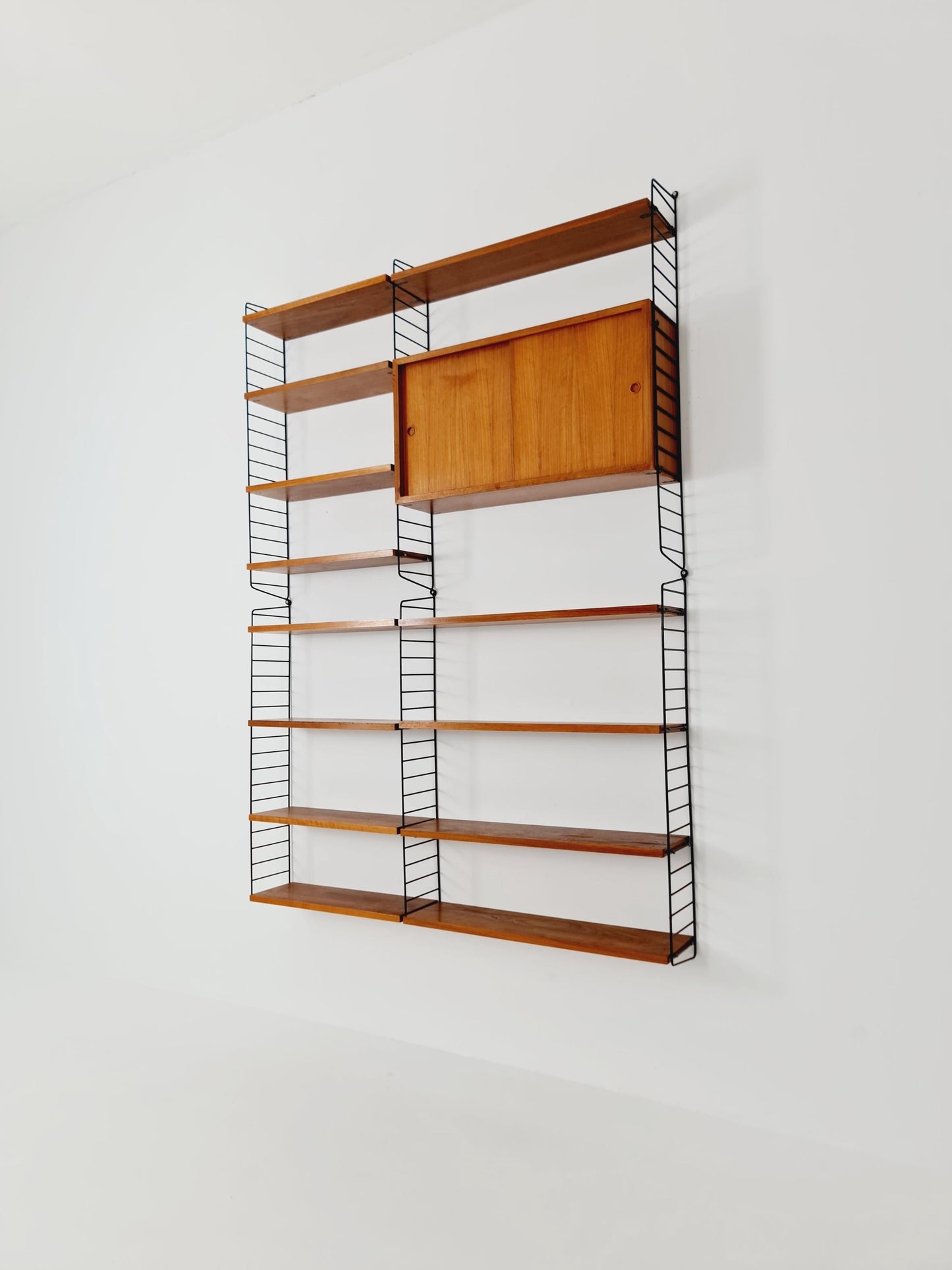 Wall-mounted original Swedish string shelf-system, bookcase Walnut by Nils & Kajsa Strinning, 1960s
