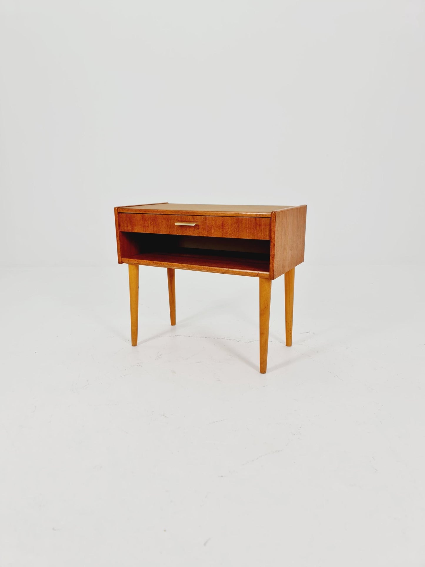 Mid century Scandinavian teak side table / bedside table, 1960s