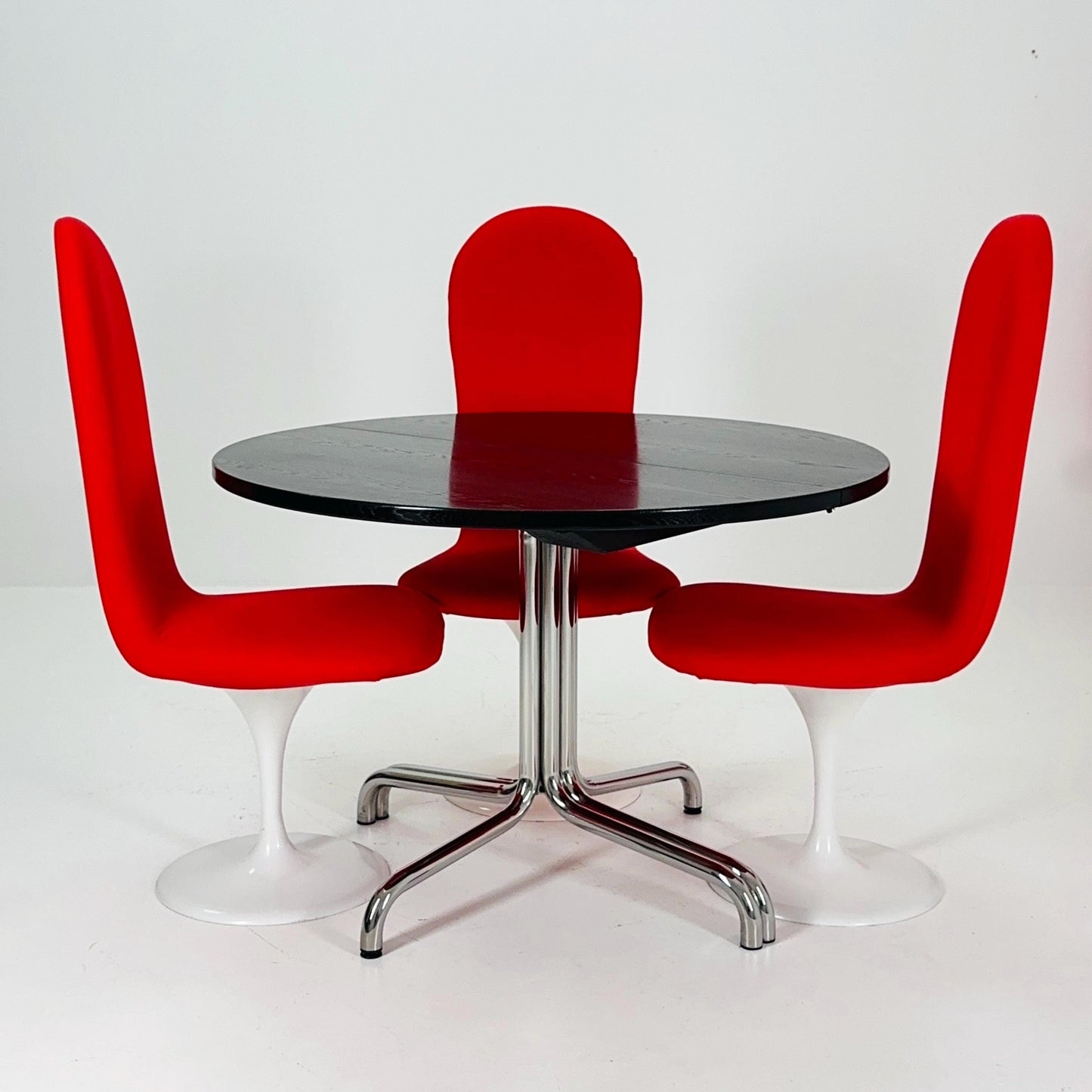 Set of 6 Mid-Century Space Age Red Tulip Dining Chairs – High Back, Germany 1970s