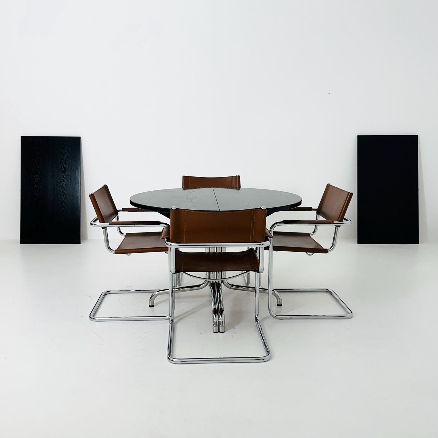 Mid Century Extendable Dining Table by Thonet, Model 1052 – Black Laminate & Chrome, Germany 1980s