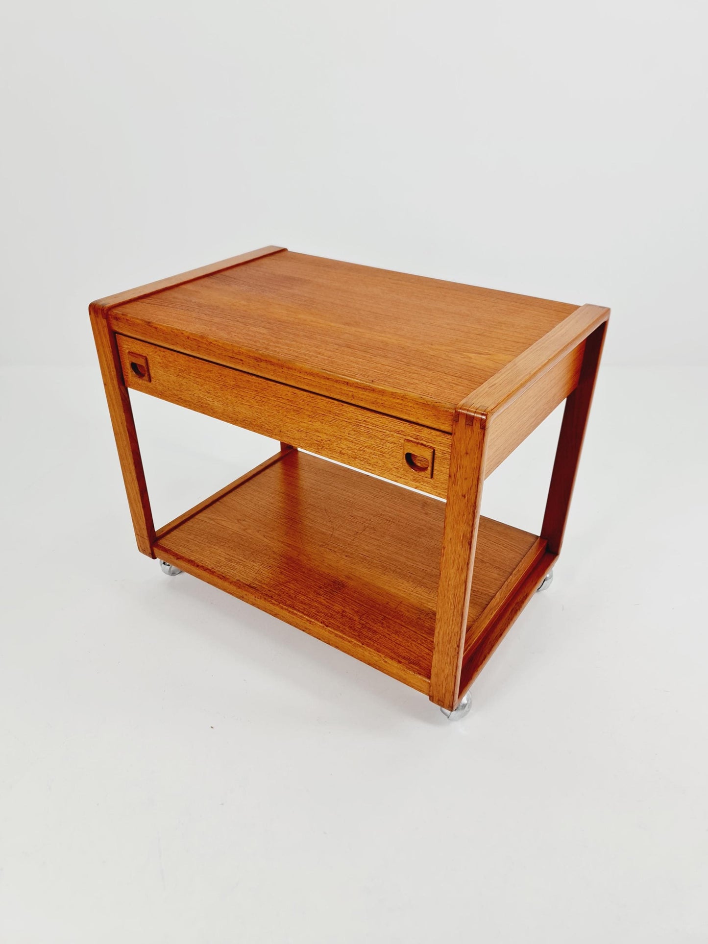Vintage mid century danish trolley in teak Sideboard / bar cart By Salling Stolefabrik, 1960s
