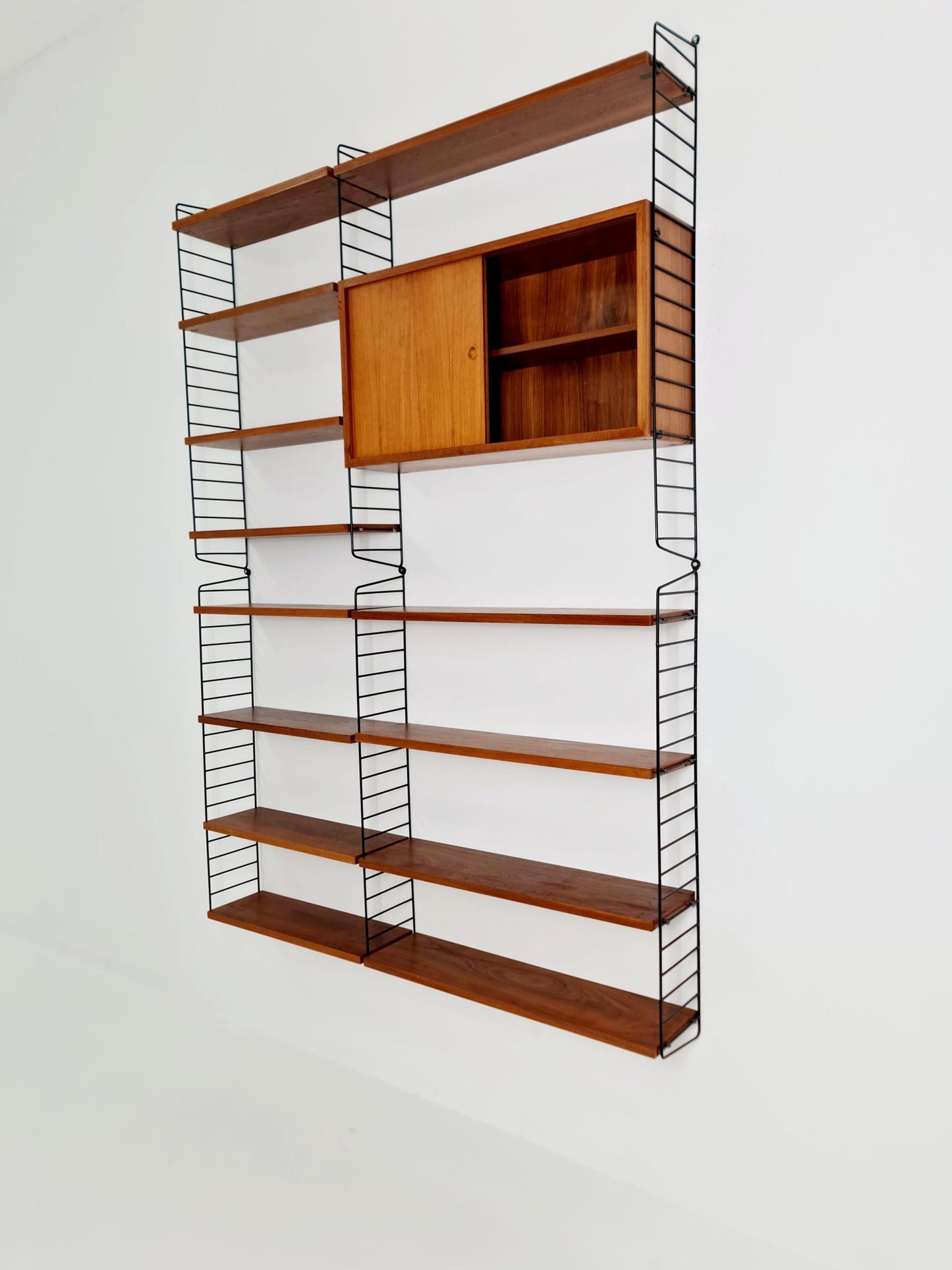 Wall-mounted original Swedish string shelf-system, bookcase Walnut by Nils & Kajsa Strinning, 1960s