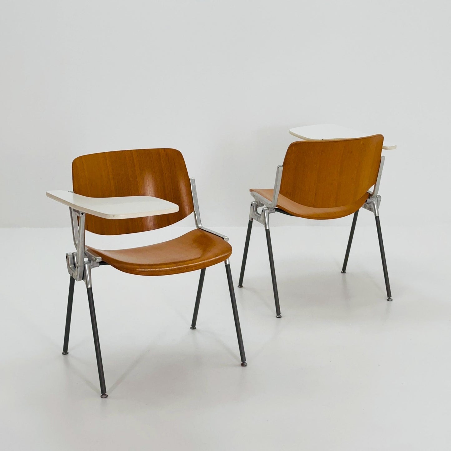 Set of 2 Mid century Stacking desk chairs by Giancarlo Piretti for Anomima Castelli ,Italy 1960s