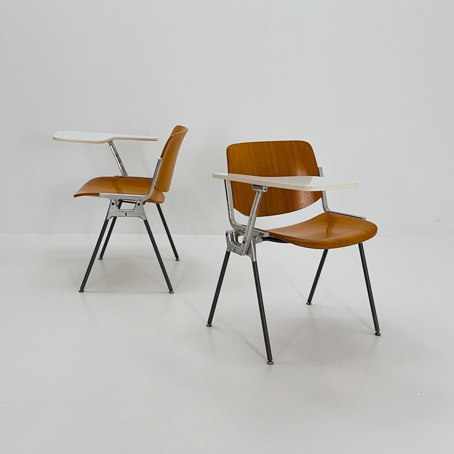 Set of 2 Mid century Stacking desk chairs by Giancarlo Piretti for Anomima Castelli ,Italy 1960s