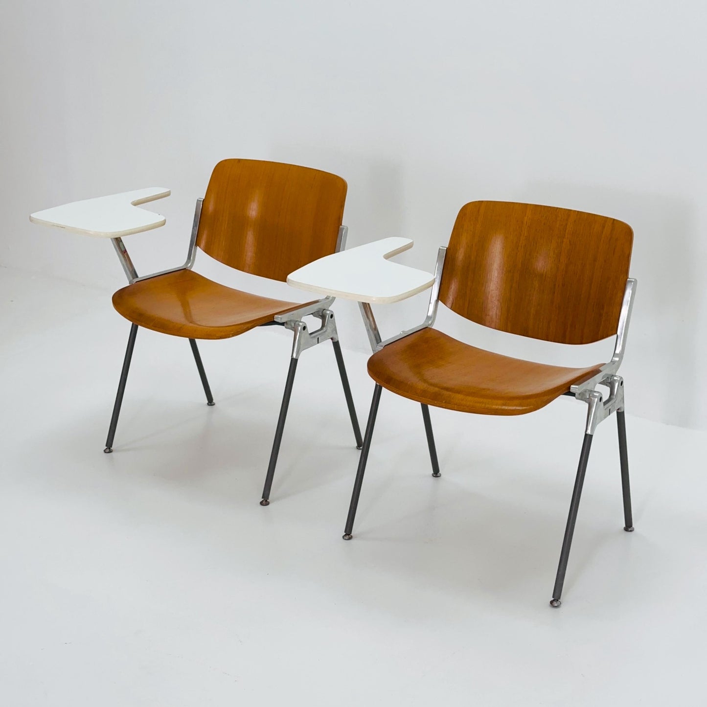 Set of 2 Mid century Stacking desk chairs by Giancarlo Piretti for Anomima Castelli ,Italy 1960s