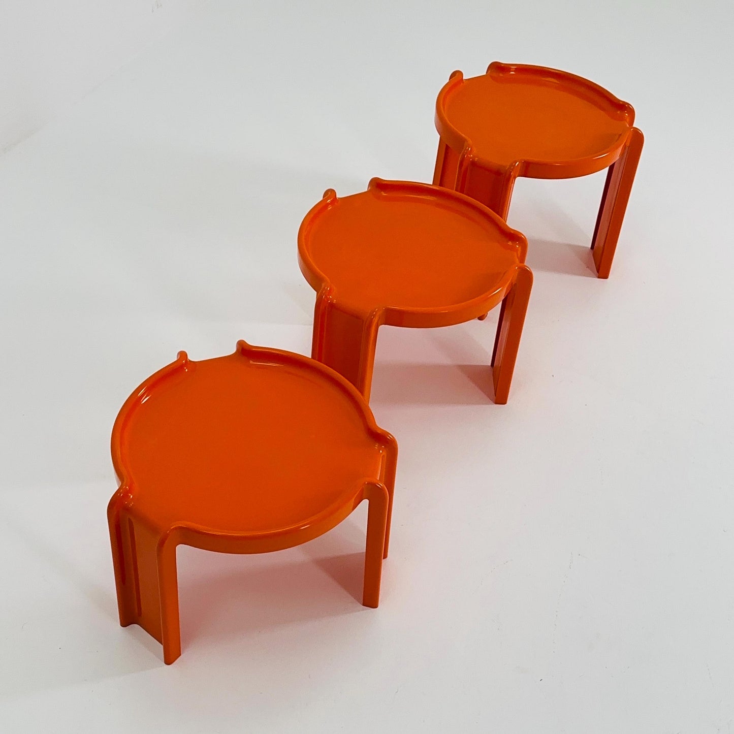 Rare Mid-Century Space Age Nesting Tables by Giotto Stoppino for Kartell — Model 4905-6-7 Italy 1970s