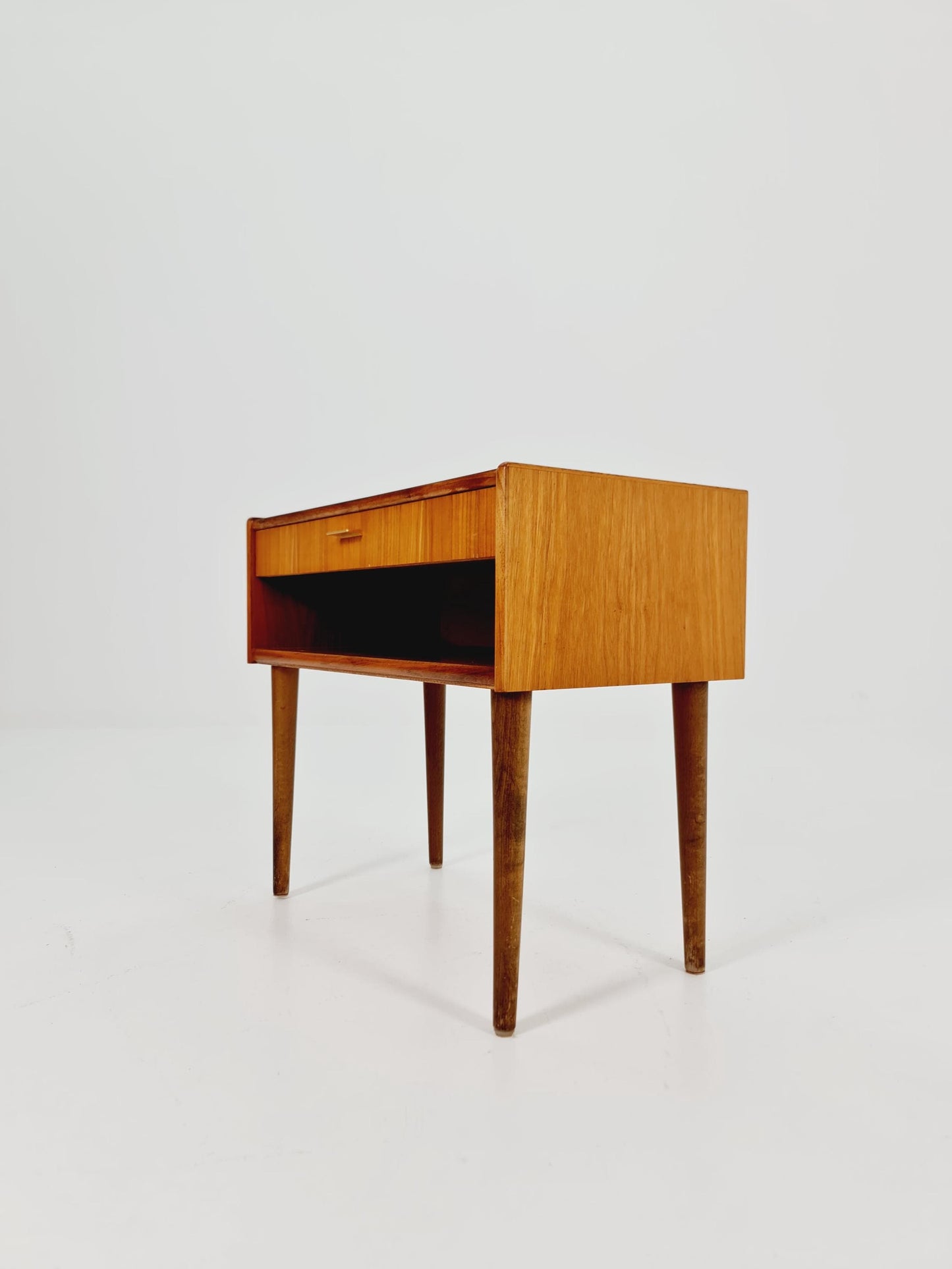 Danish walnut hallway table/Side table Denmark, 1960s