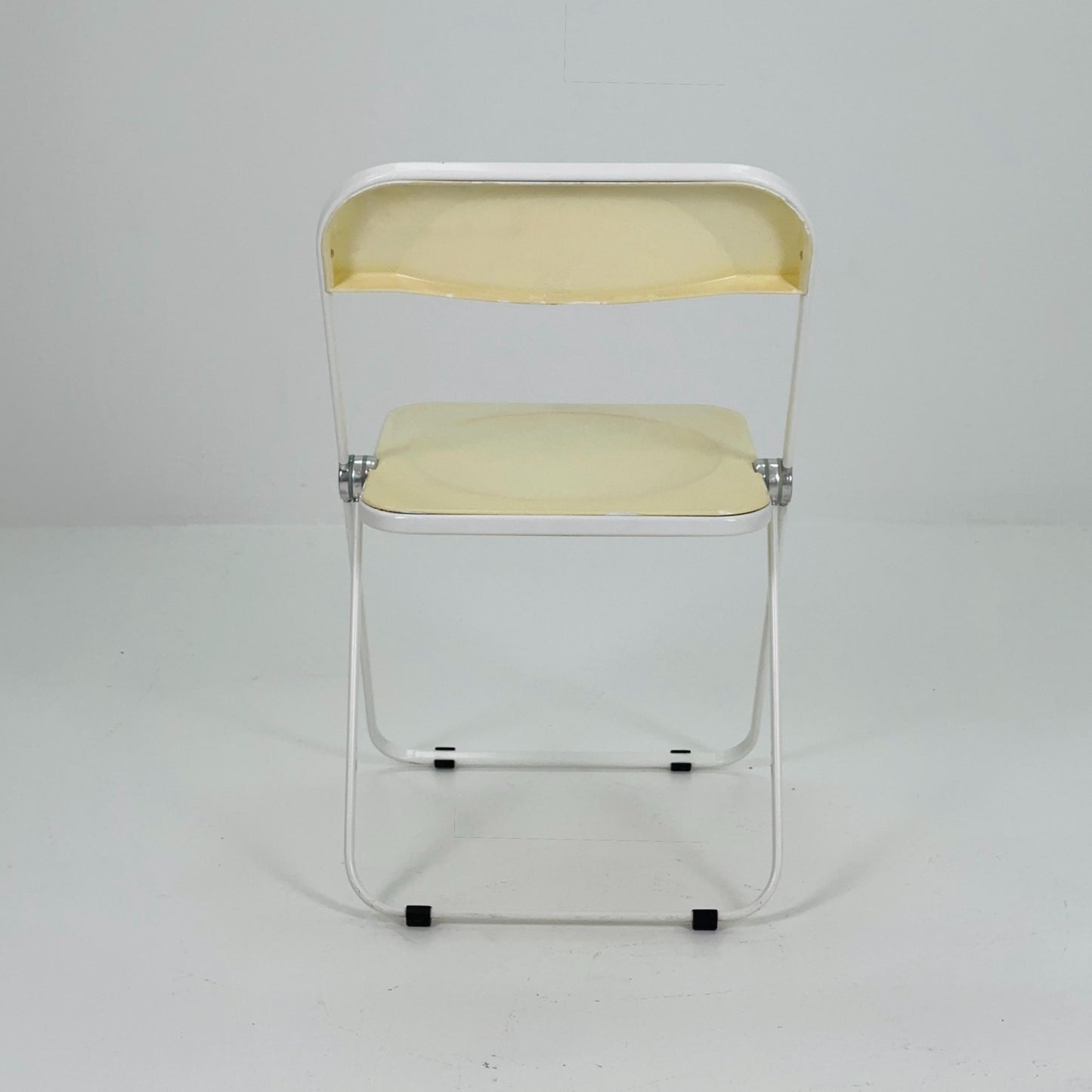 1 of 8 Mid century Italian Plia Folding cream white Chair by Giancarlo Piretti for Castelli, 1970s