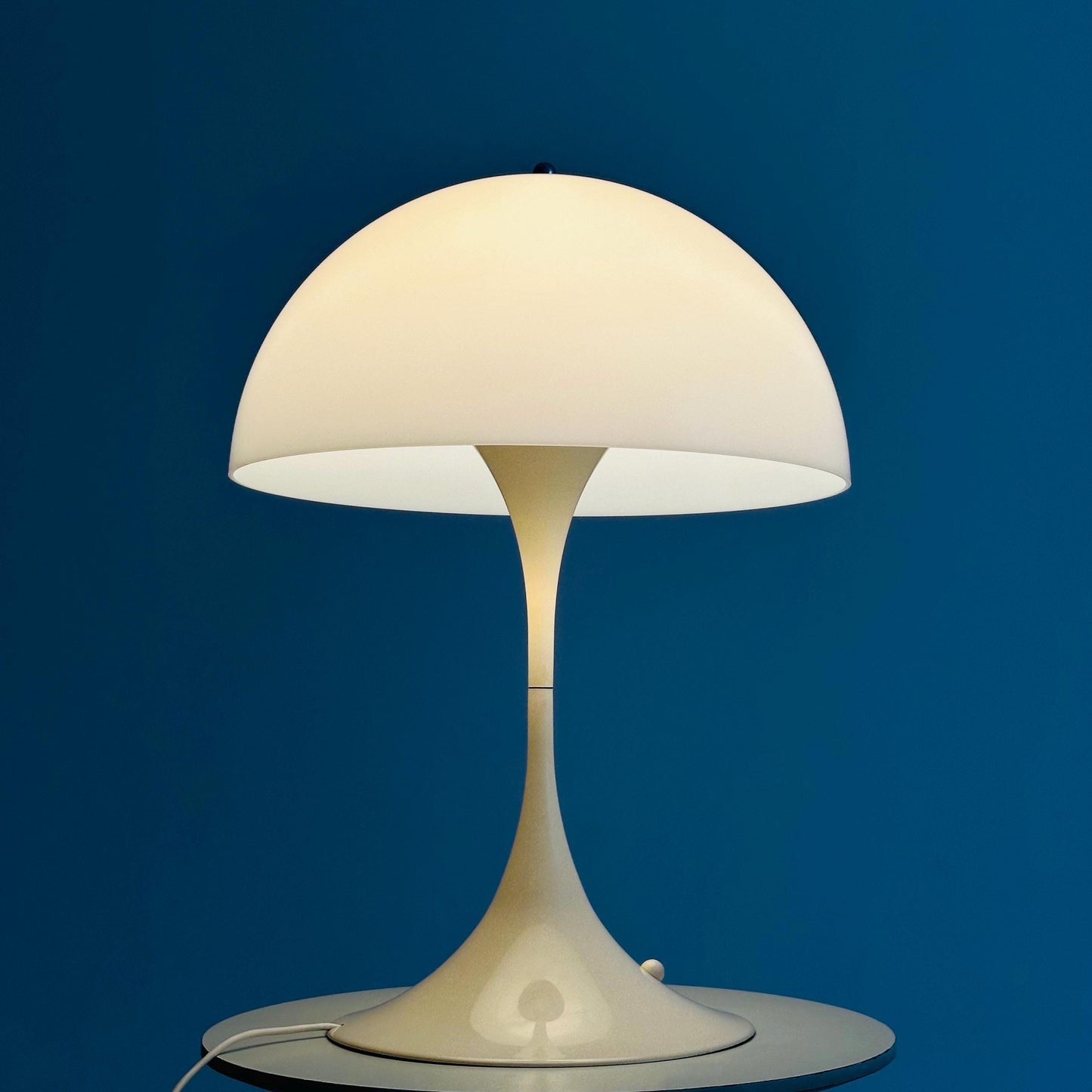 Mid Century Panthella Table Lamp by Verner Panton for Louis Poulsen – White Acrylic – Denmark 1970