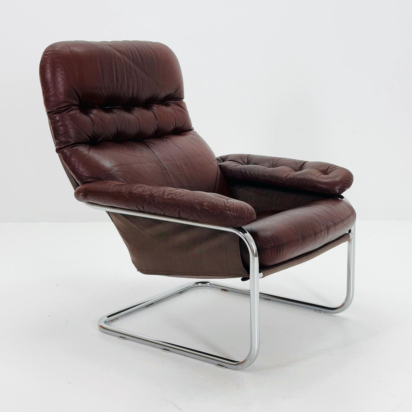 Mid Century Modern Cantilever Chair by Sam Larsson for Dux – Chrome & Brown Leather – Sweden 1970s